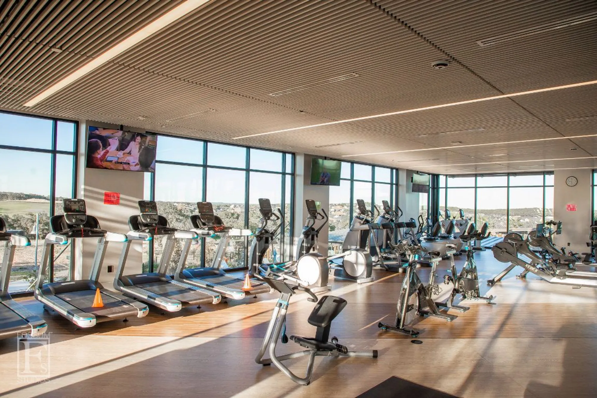 Property Slideshow image 35 of 37 | 115 twisting crest cv, San Marcos, TX, 78666