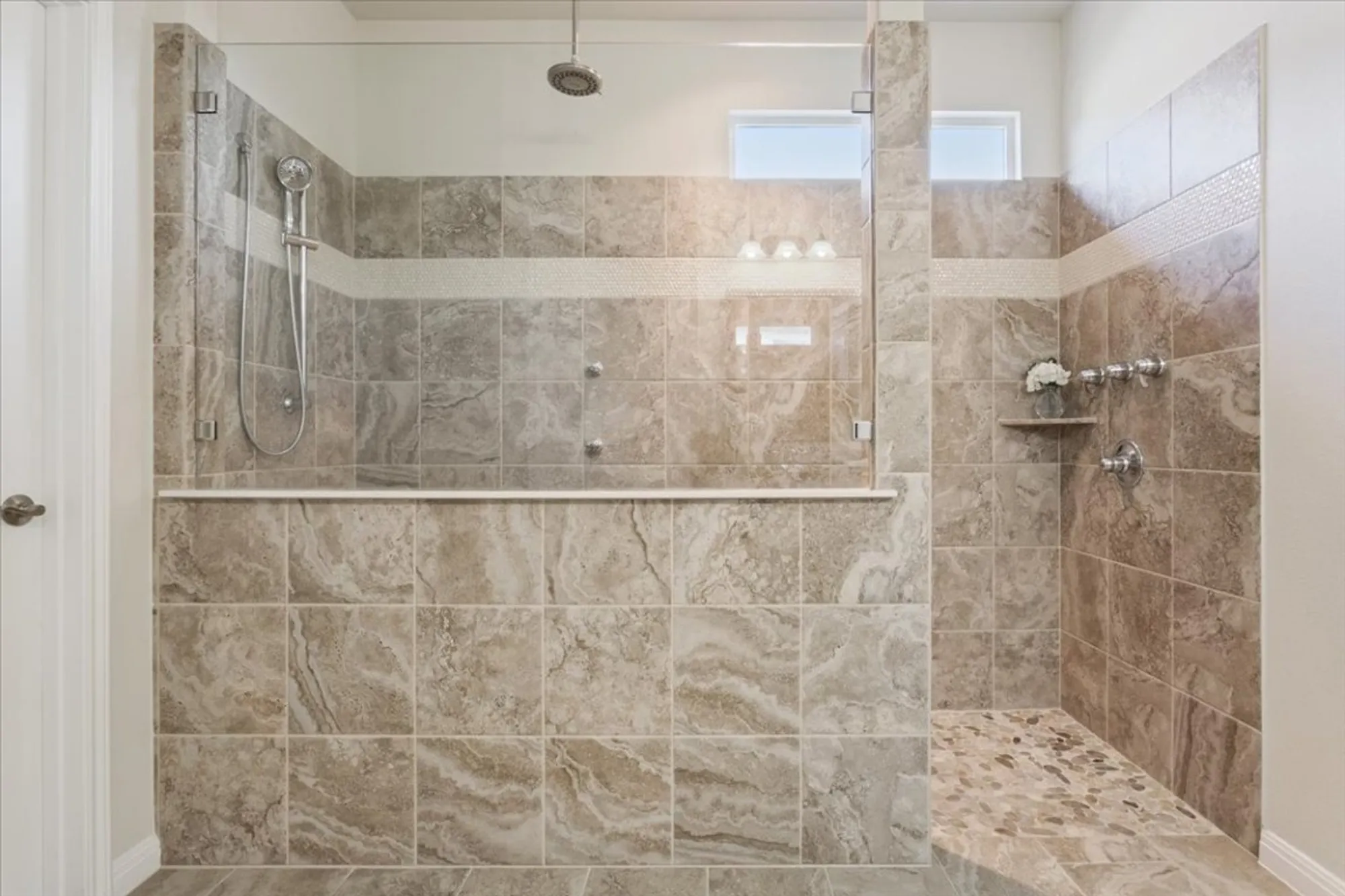 Property Slideshow image 29 of 39 | 204 cathedral mountain pass, Georgetown, TX, 78633
