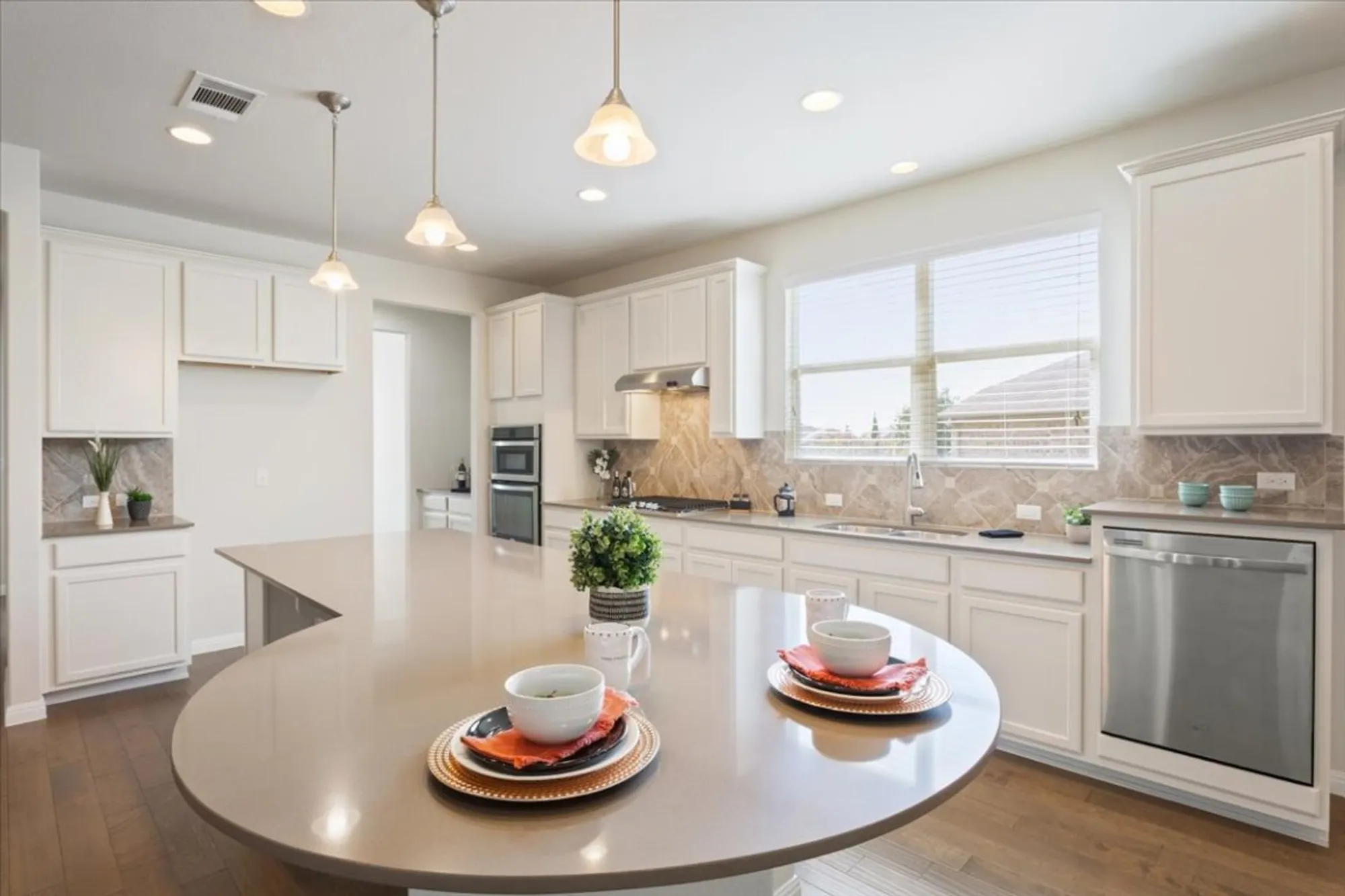 Property Slideshow image 20 of 39 | 204 cathedral mountain pass, Georgetown, TX, 78633