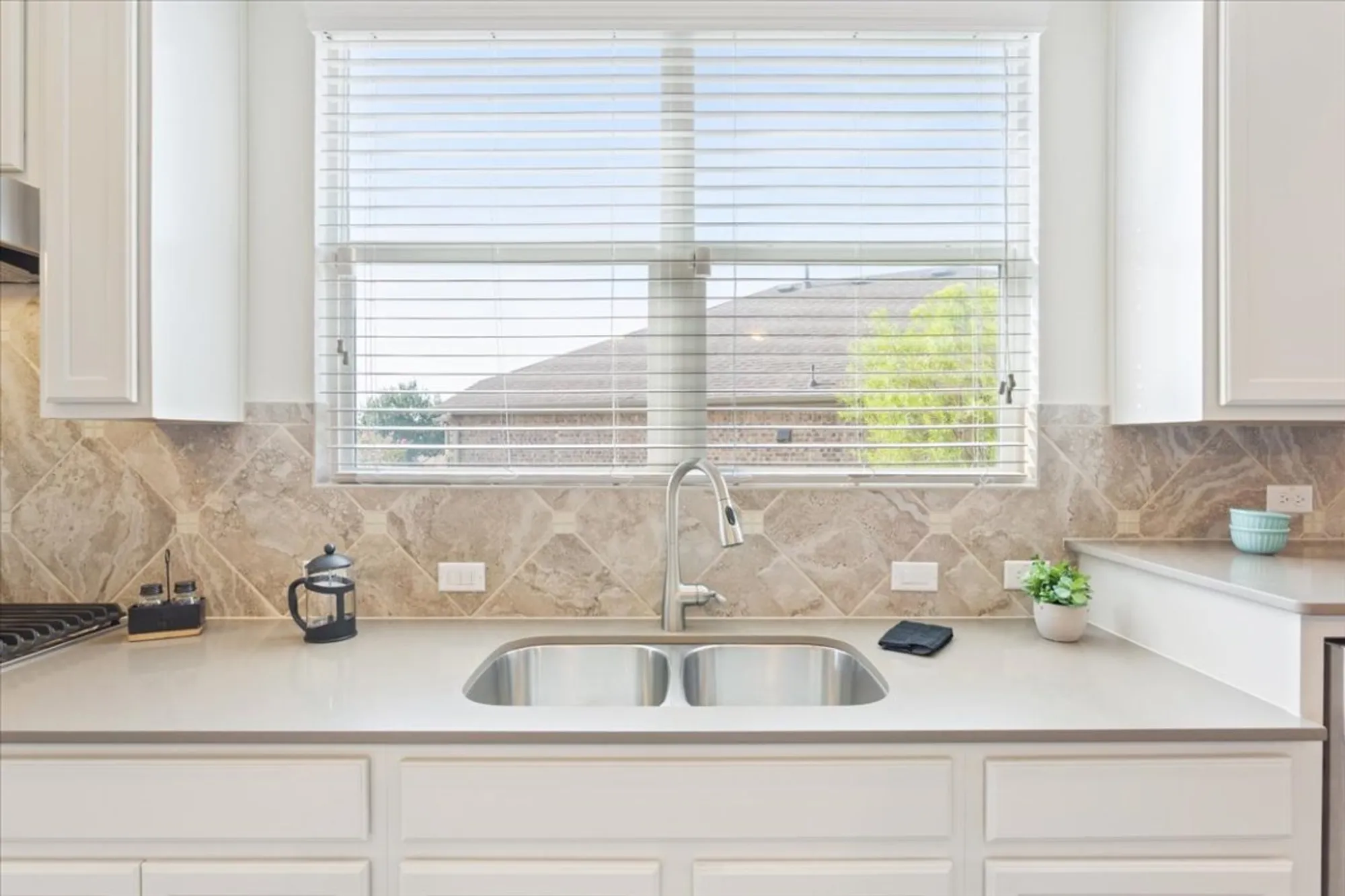 Property Slideshow image 21 of 39 | 204 cathedral mountain pass, Georgetown, TX, 78633