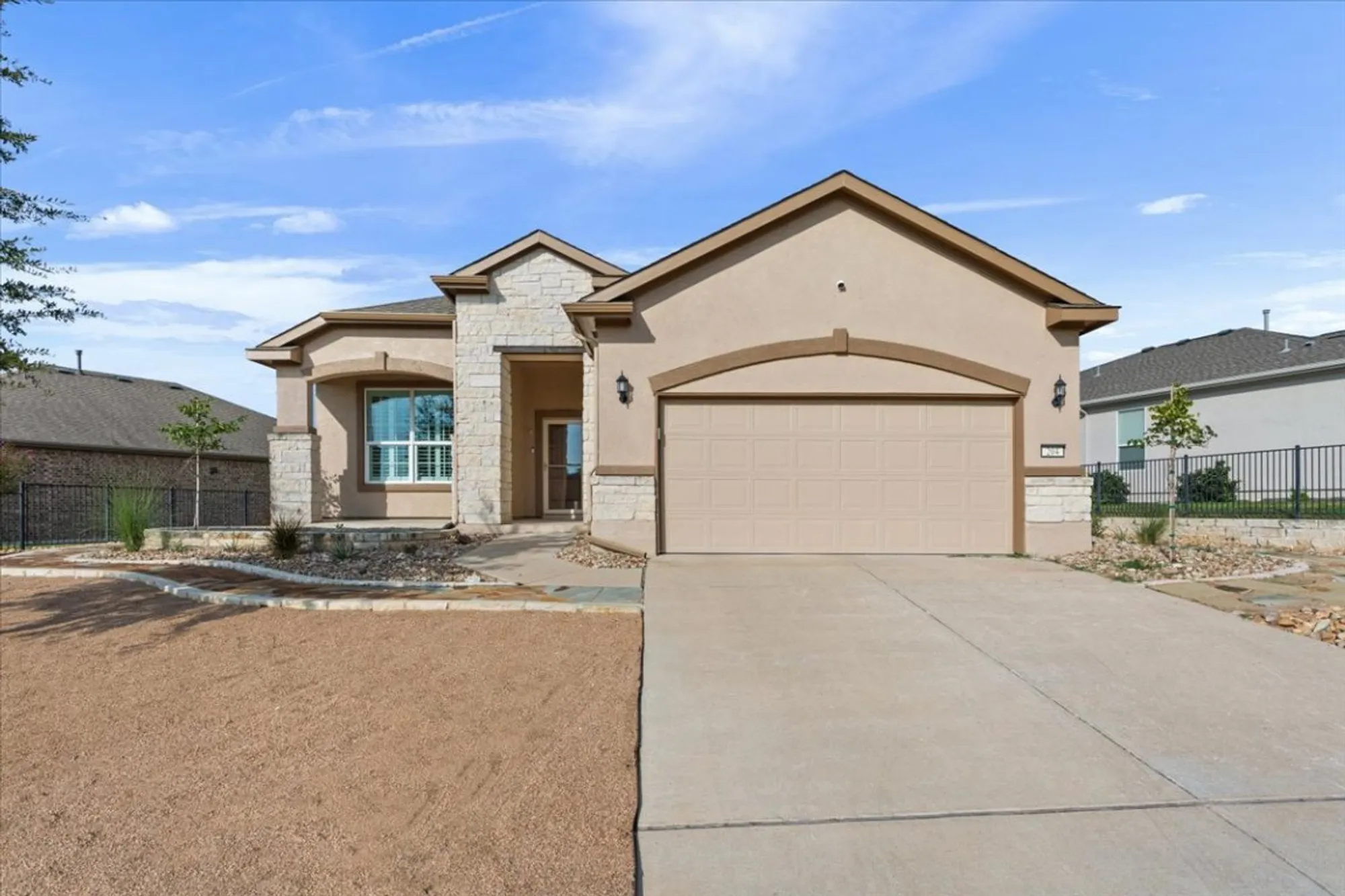 Property Slideshow image 4 of 39 | 204 cathedral mountain pass, Georgetown, TX, 78633