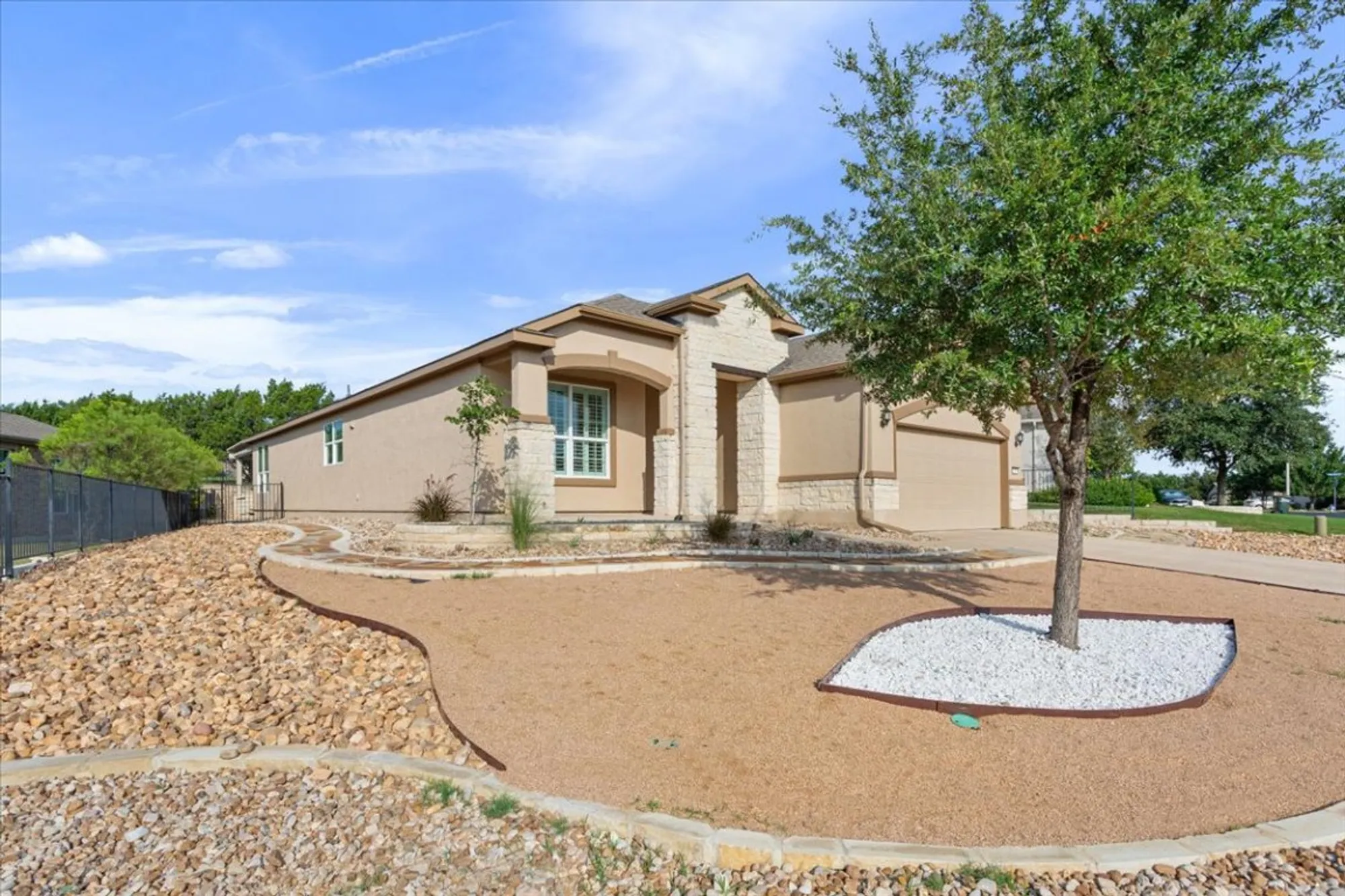 Property Slideshow image 5 of 39 | 204 cathedral mountain pass, Georgetown, TX, 78633
