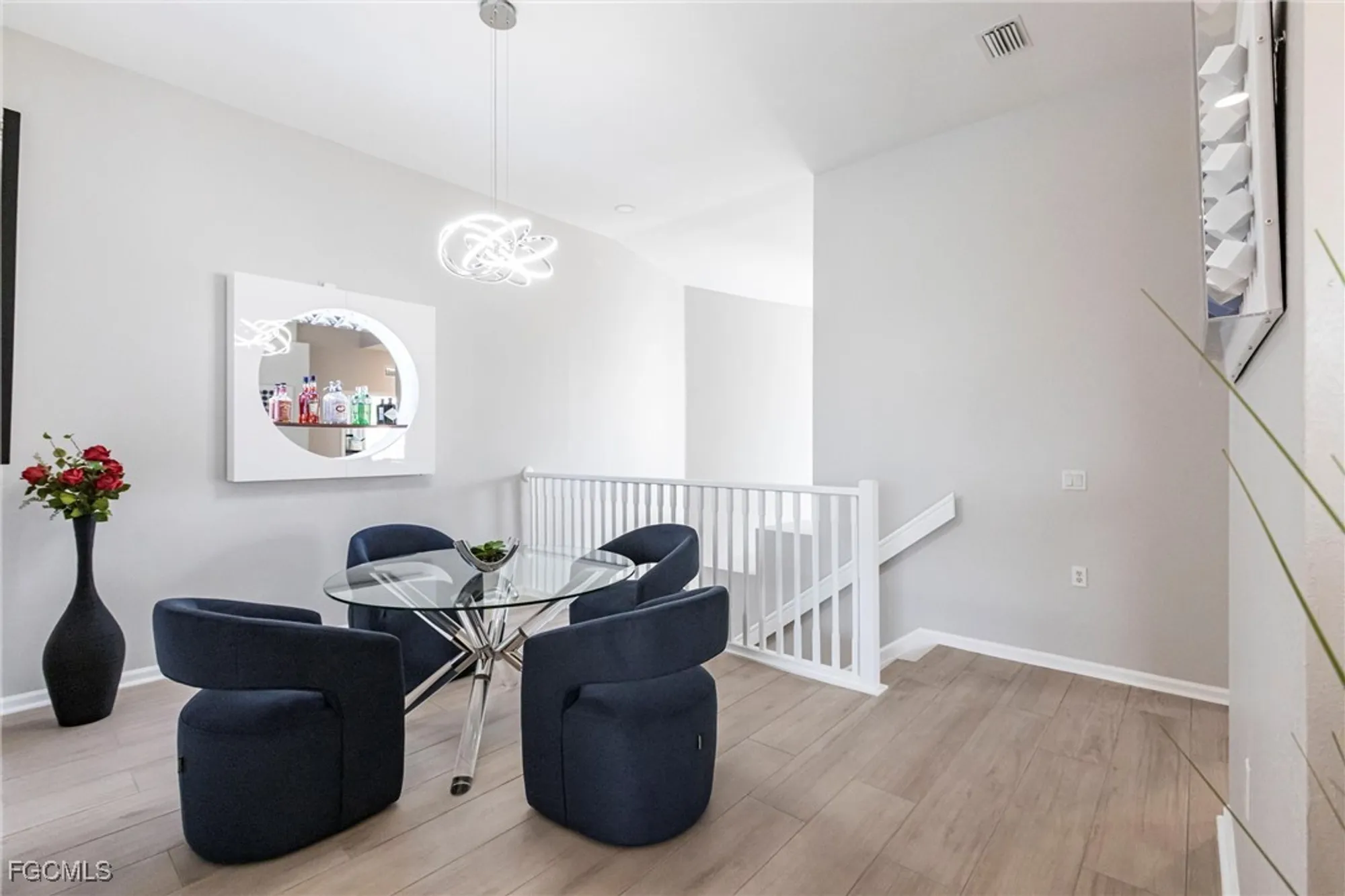 Property Slideshow image 20 of 46 | 3070 meandering way 201, Fort Myers, FL, 33905