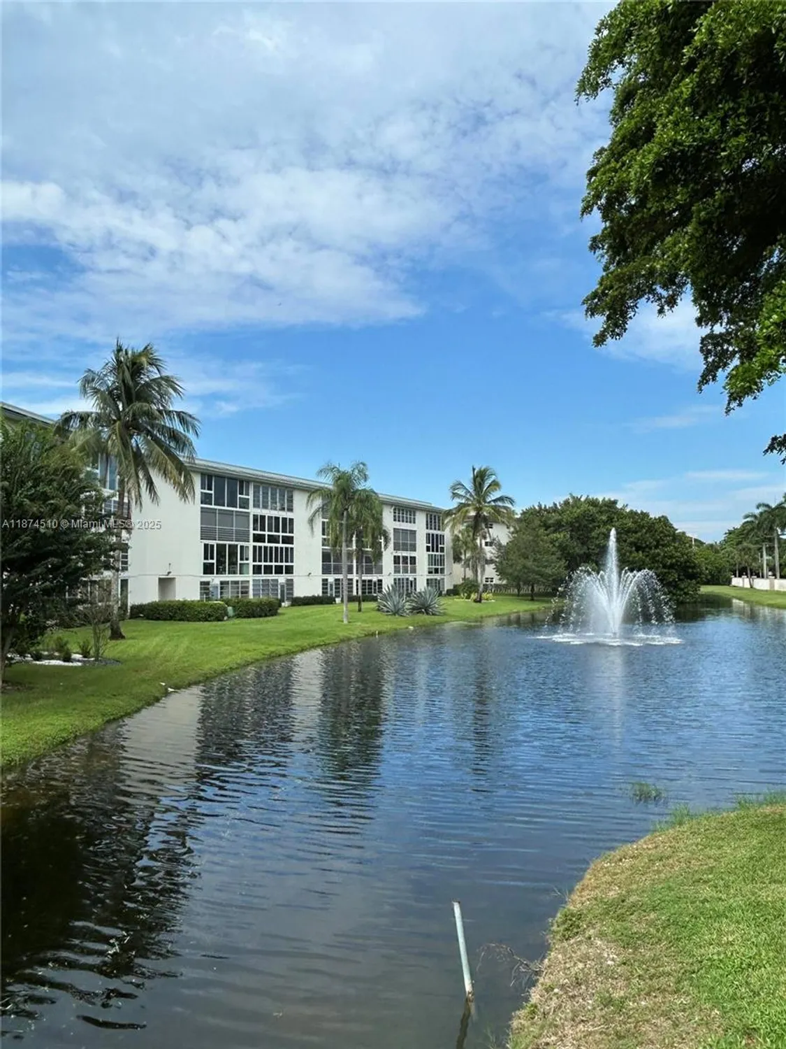 Property Slideshow image 18 of 25 | 2501 antigua ter d2, Coconut Creek, FL, 33066