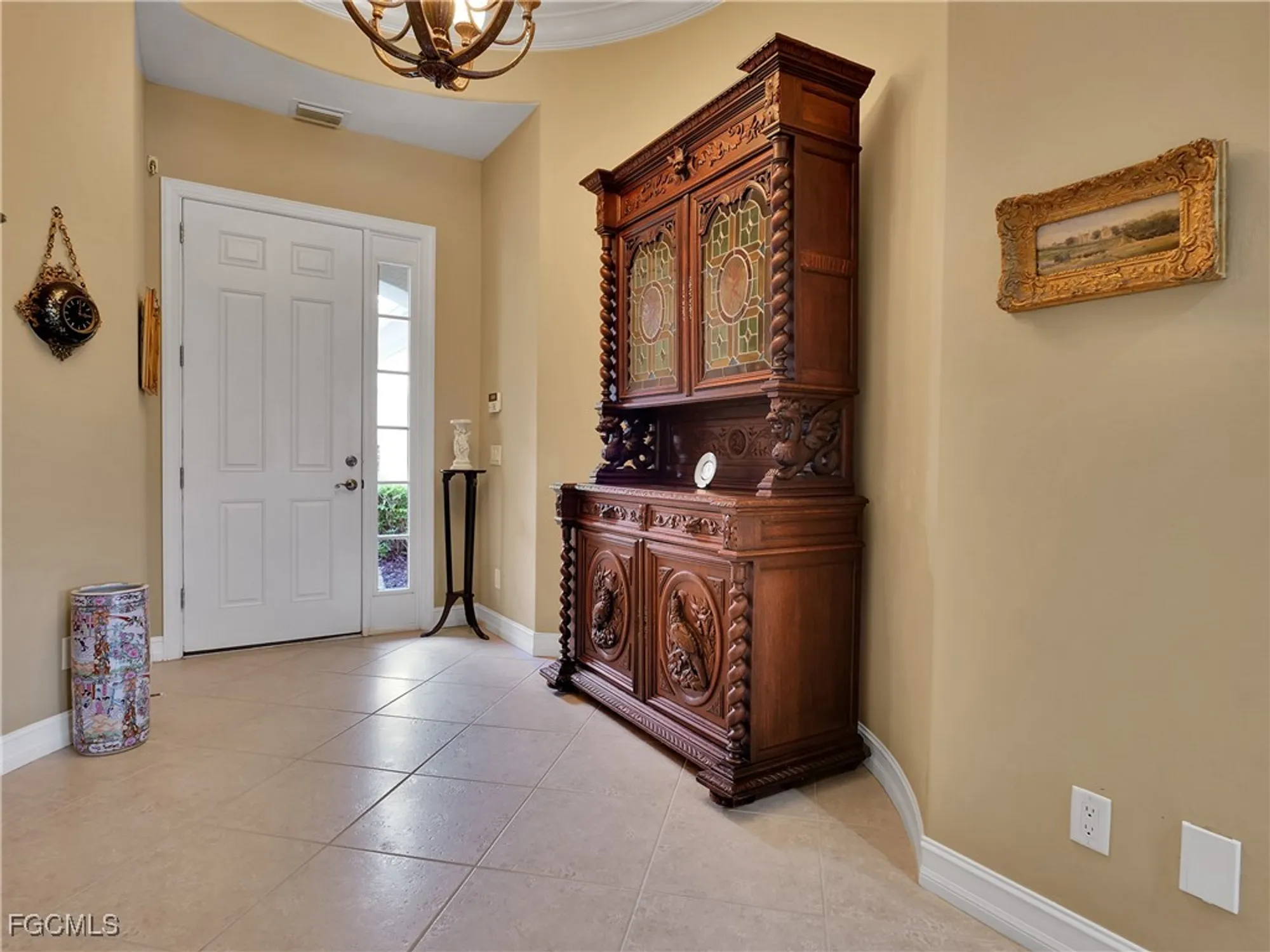 Property Slideshow image 4 of 46 | 10539 bellagio dr, Fort Myers, FL, 33913