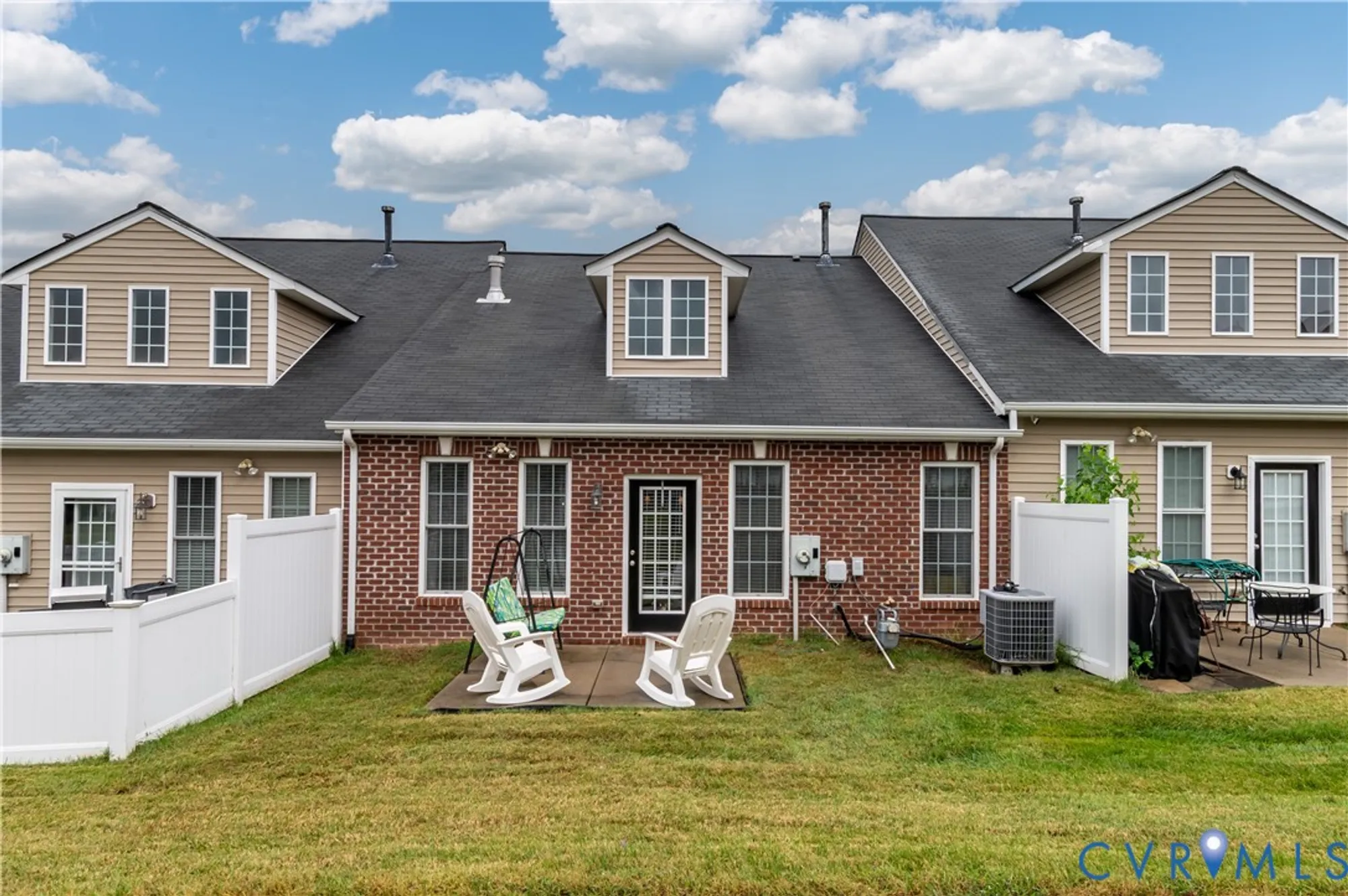 Property Slideshow image 25 of 29 | 7888 marshall arch dr, Mechanicsville, VA, 23111