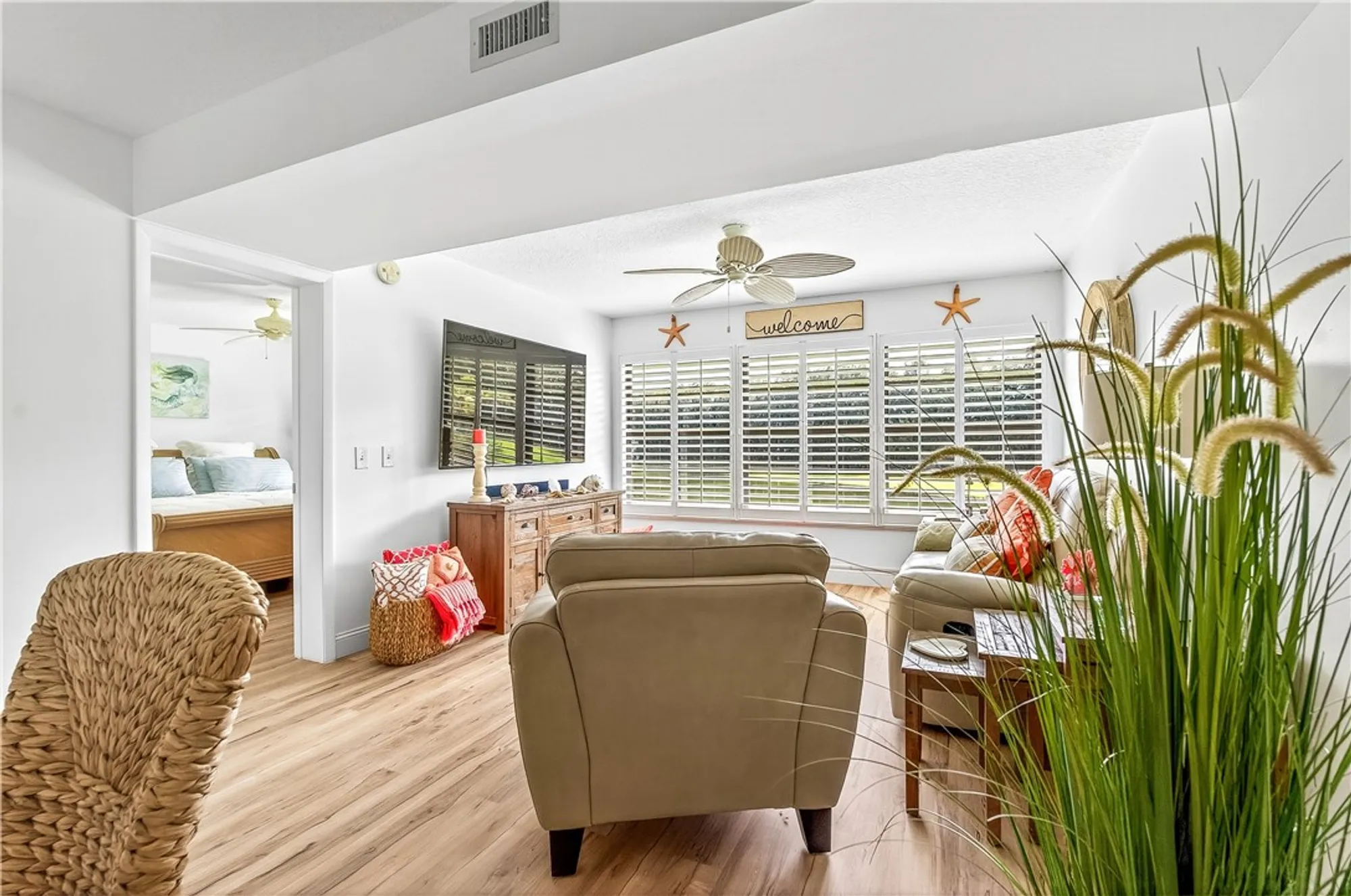Property Slideshow image 18 of 35 | 9 plantation dr 201, Vero Beach, FL, 32966