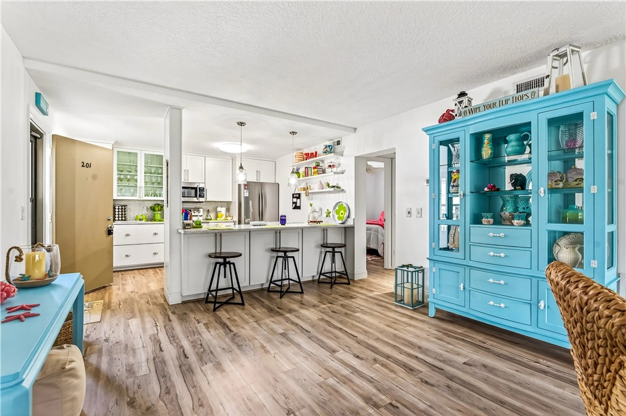 Property Slideshow image 11 of 35 | 9 plantation dr 201, Vero Beach, FL, 32966