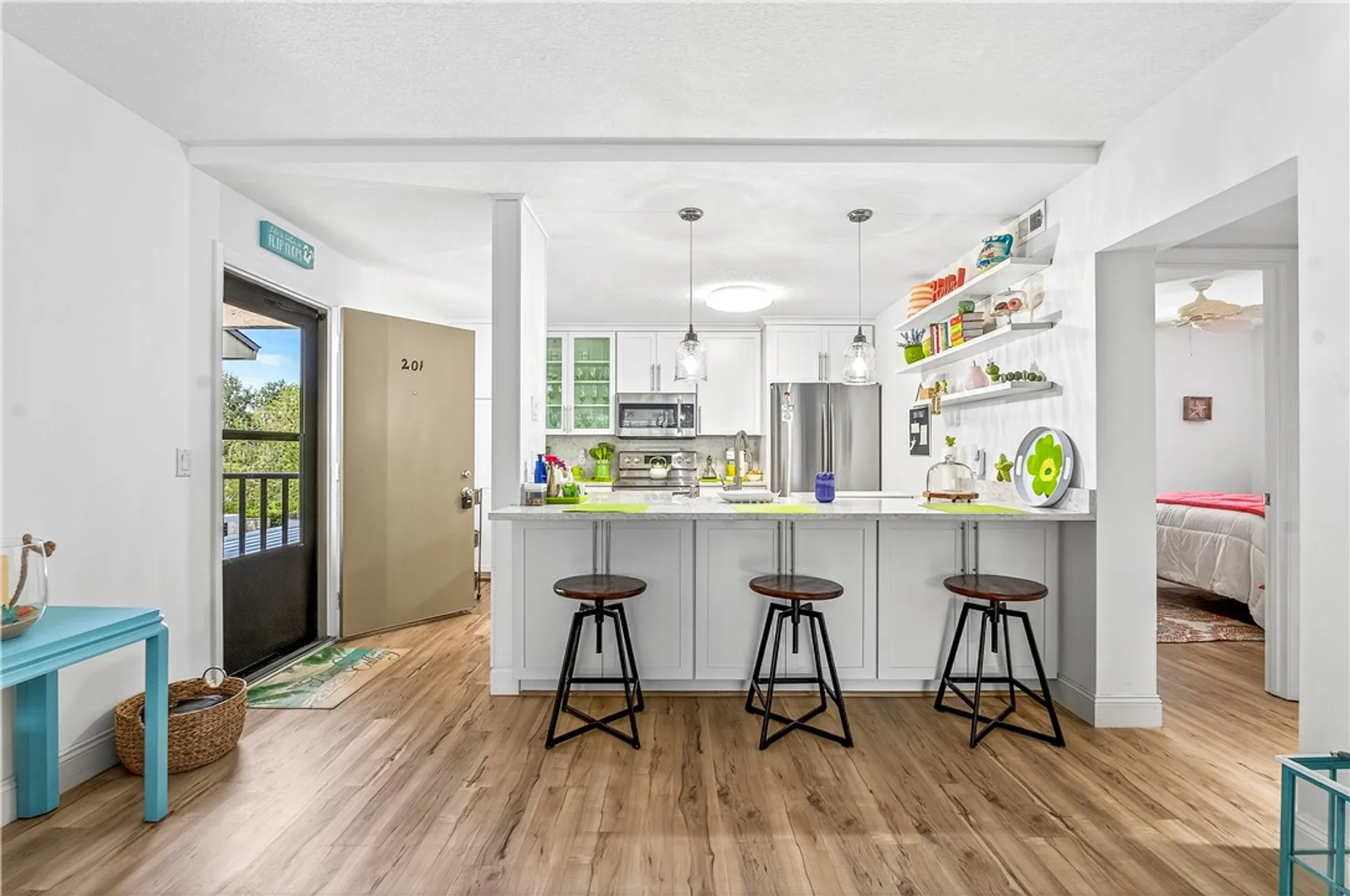 Property Slideshow image 6 of 35 | 9 plantation dr 201, Vero Beach, FL, 32966