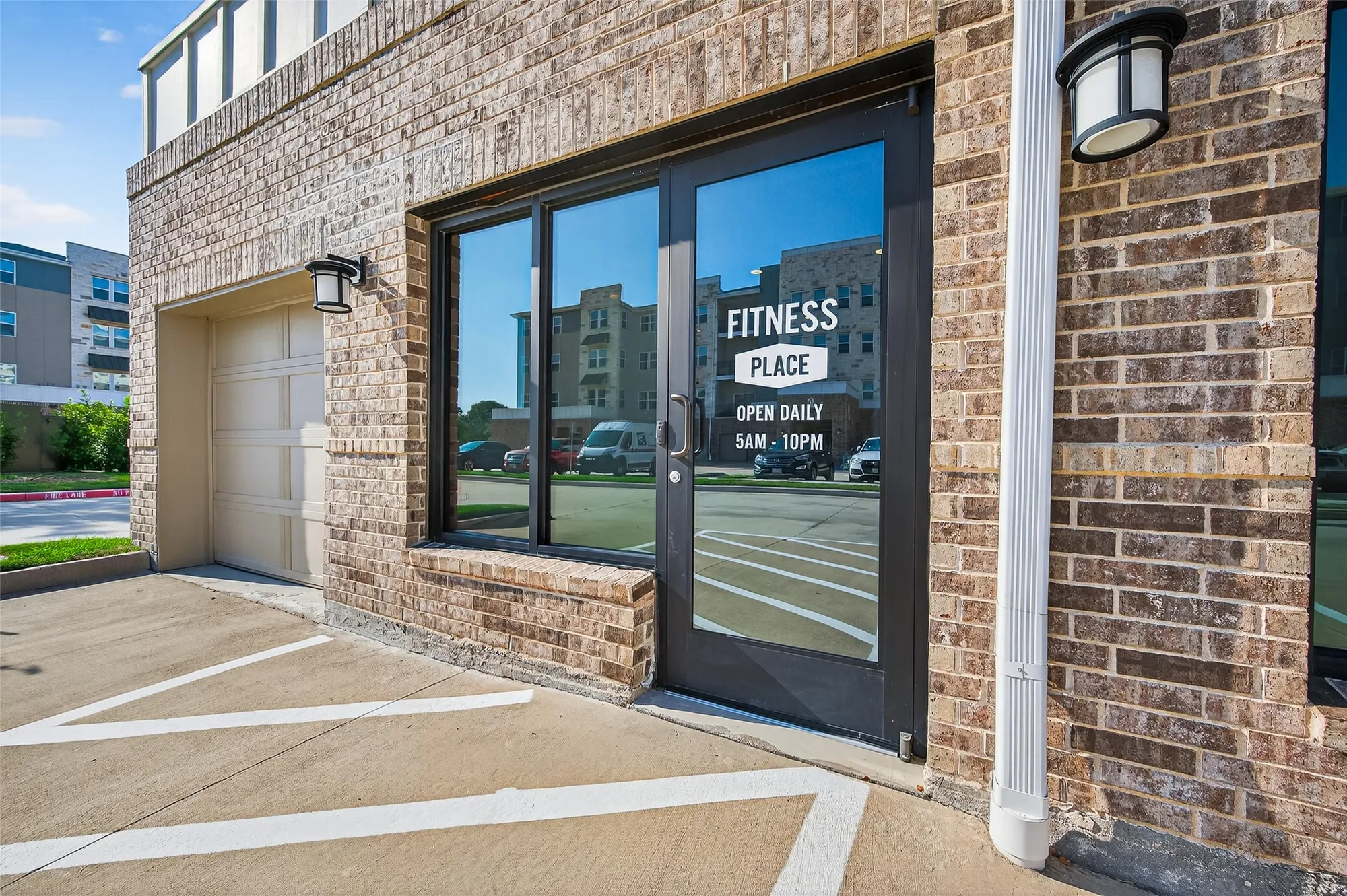 Property Slideshow image 26 of 36 | 6804 westview dr apt 1207, Houston, TX, 77055