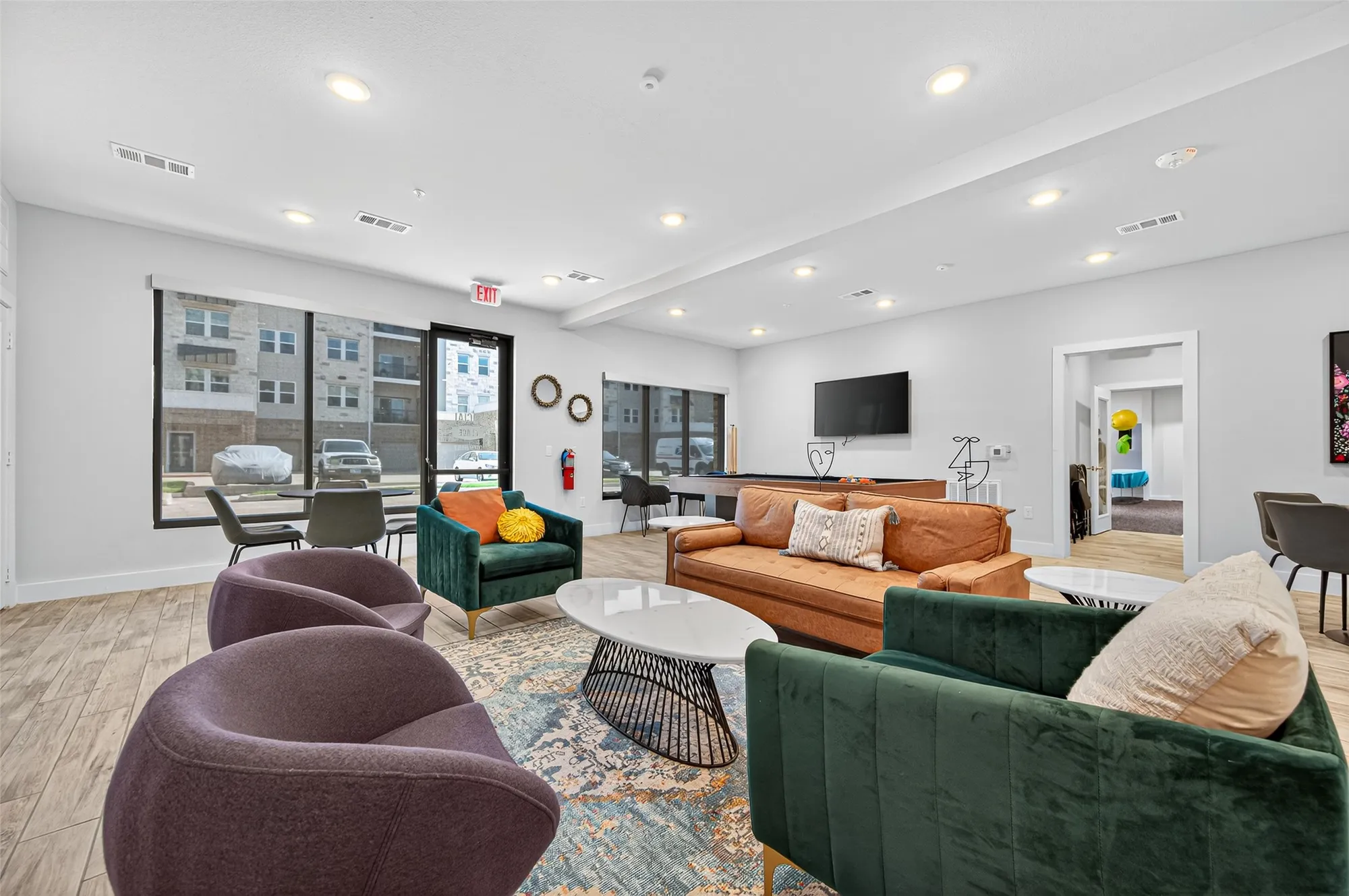 Property Slideshow image 29 of 36 | 6804 westview dr apt 1207, Houston, TX, 77055
