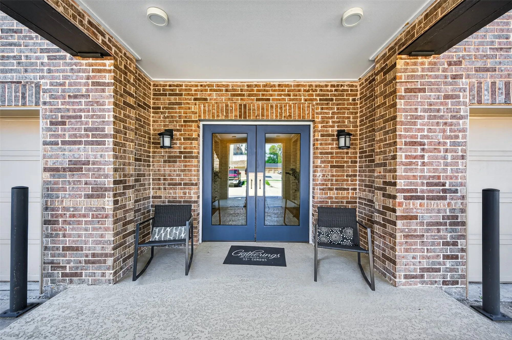 Property Slideshow image 2 of 36 | 6804 westview dr apt 1207, Houston, TX, 77055