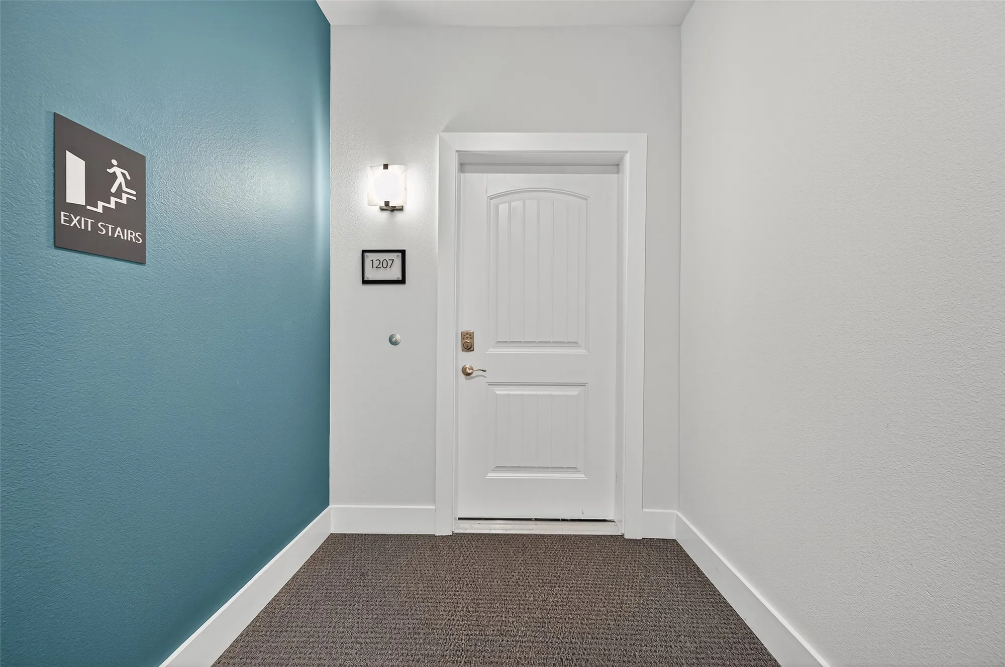 Property Slideshow image 8 of 36 | 6804 westview dr apt 1207, Houston, TX, 77055