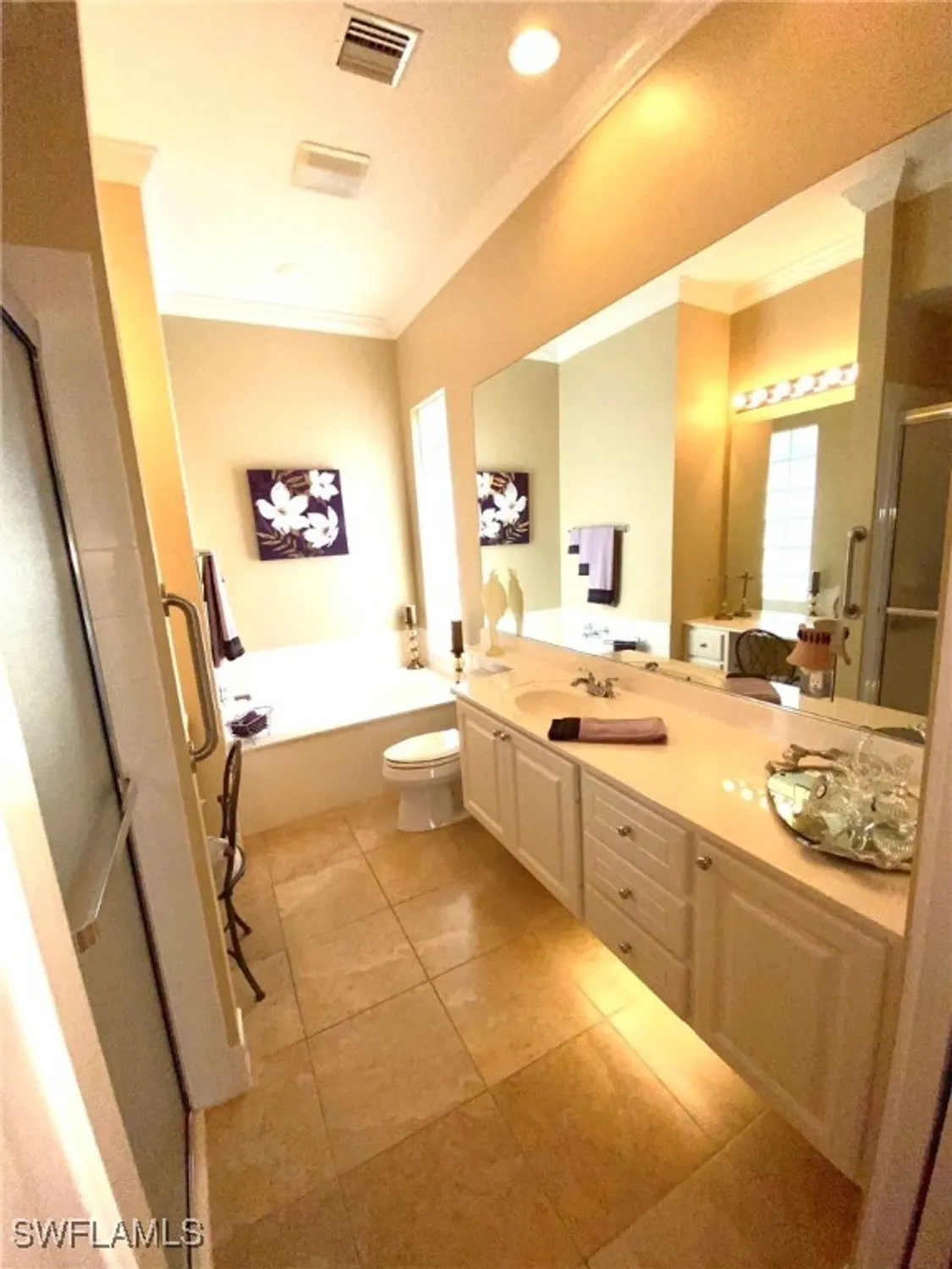 Property Slideshow image 21 of 36 | 7662 sicilia ct, Naples, FL, 34114