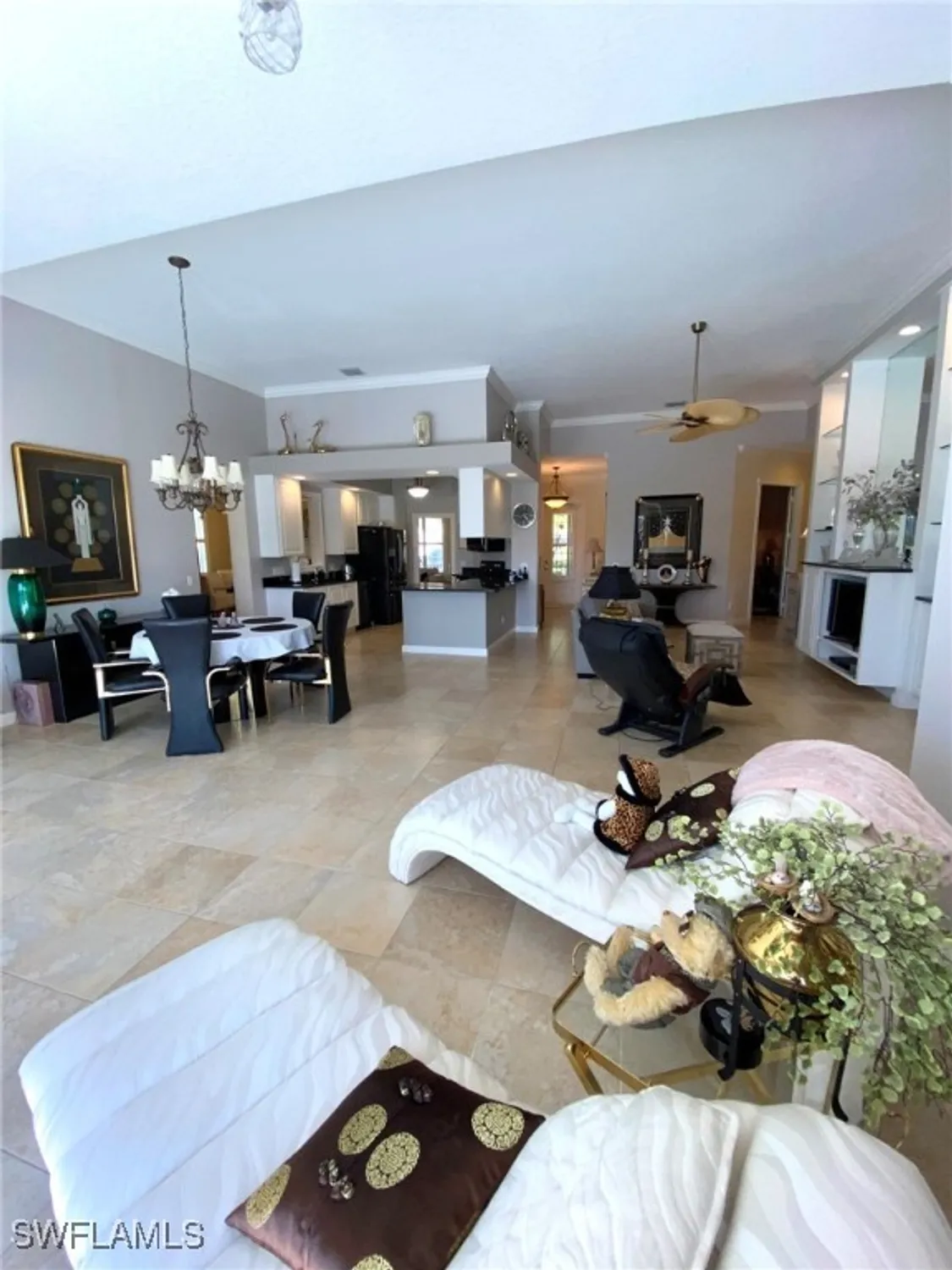 Property Slideshow image 6 of 36 | 7662 sicilia ct, Naples, FL, 34114