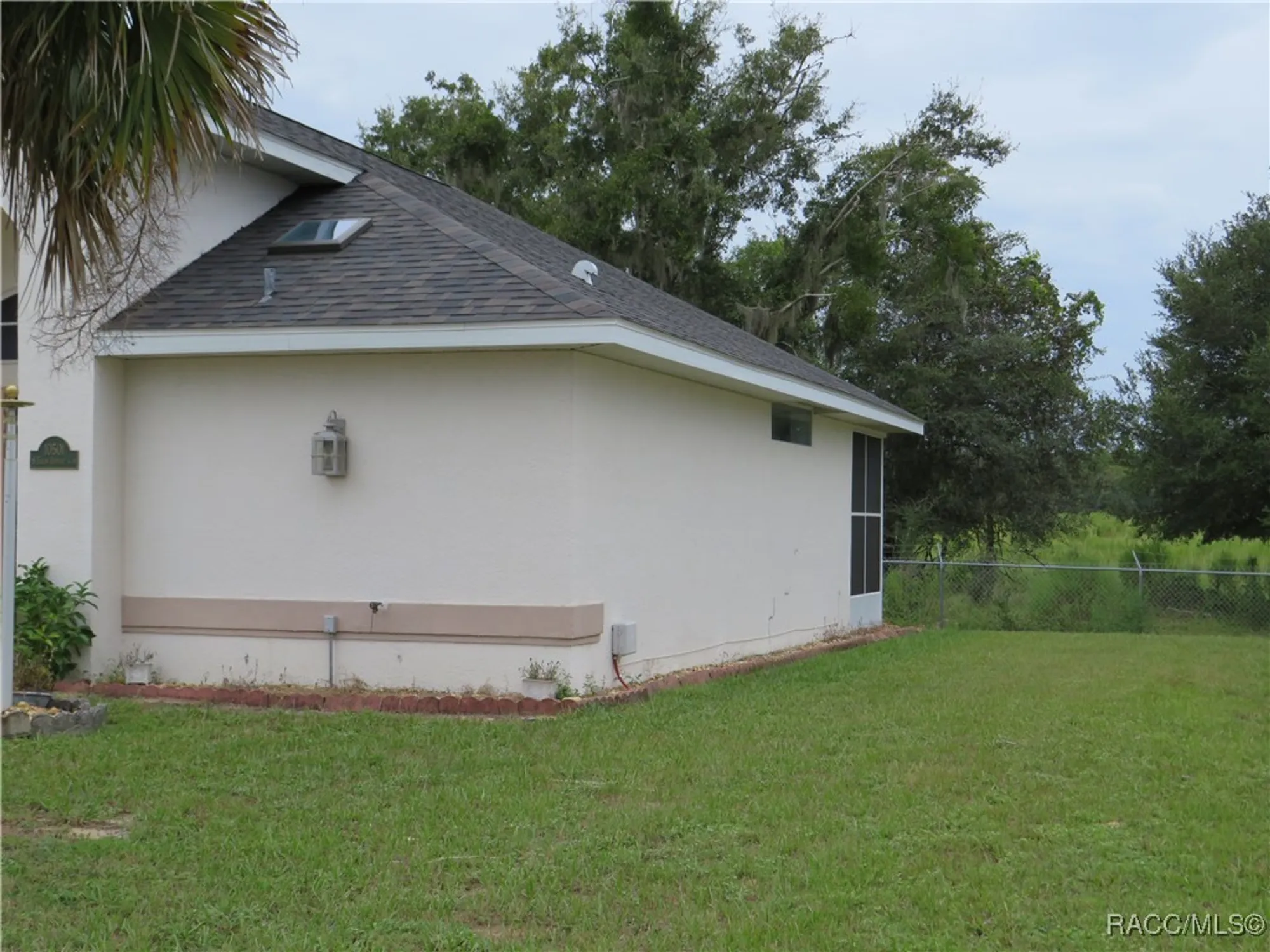 Property Slideshow image 25 of 39 | 10501 s drew bryant cir, Floral City, FL, 34436