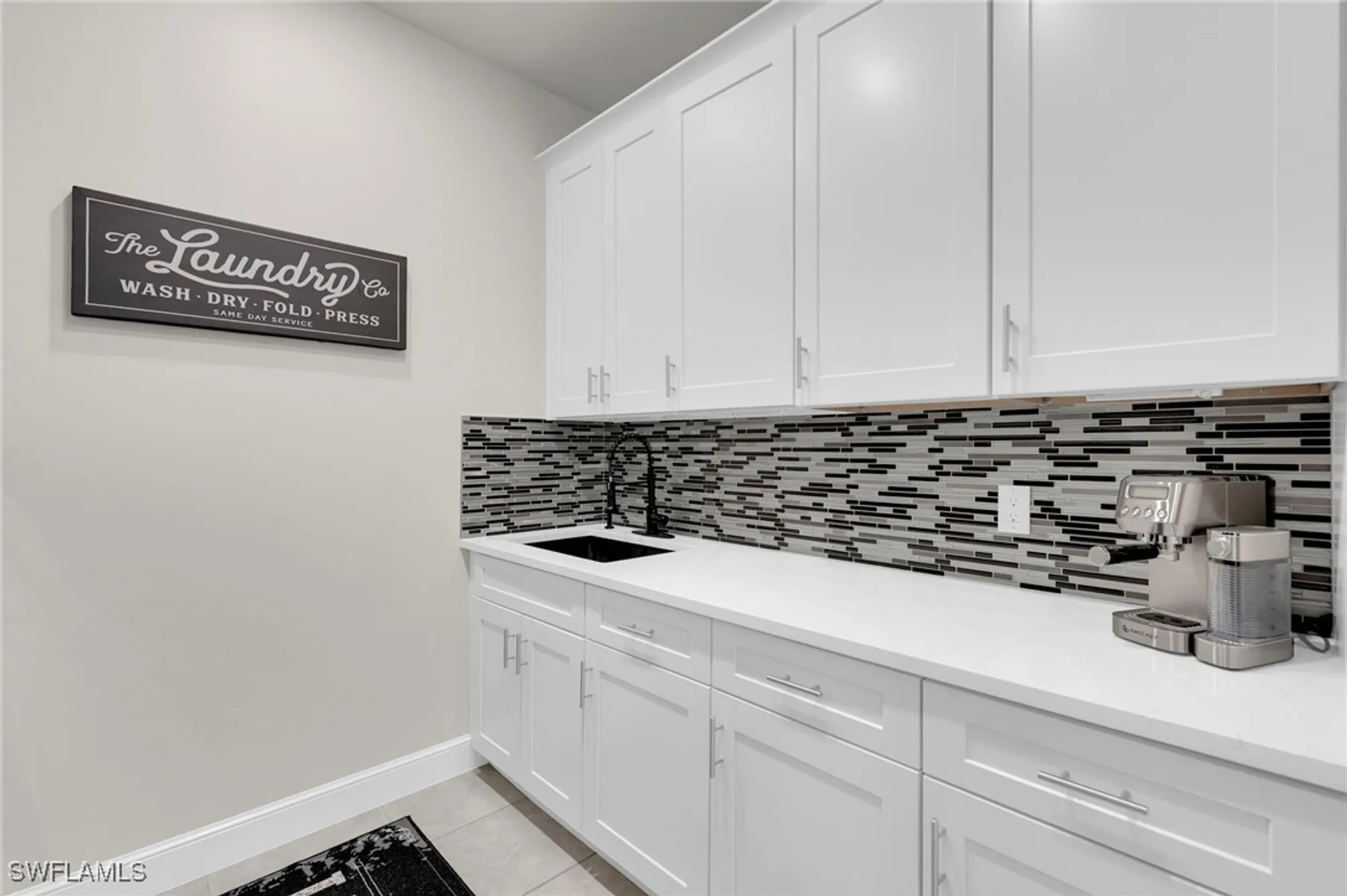 Property Slideshow image 16 of 47 | 19607 beechcrest pl, Estero, FL, 33928