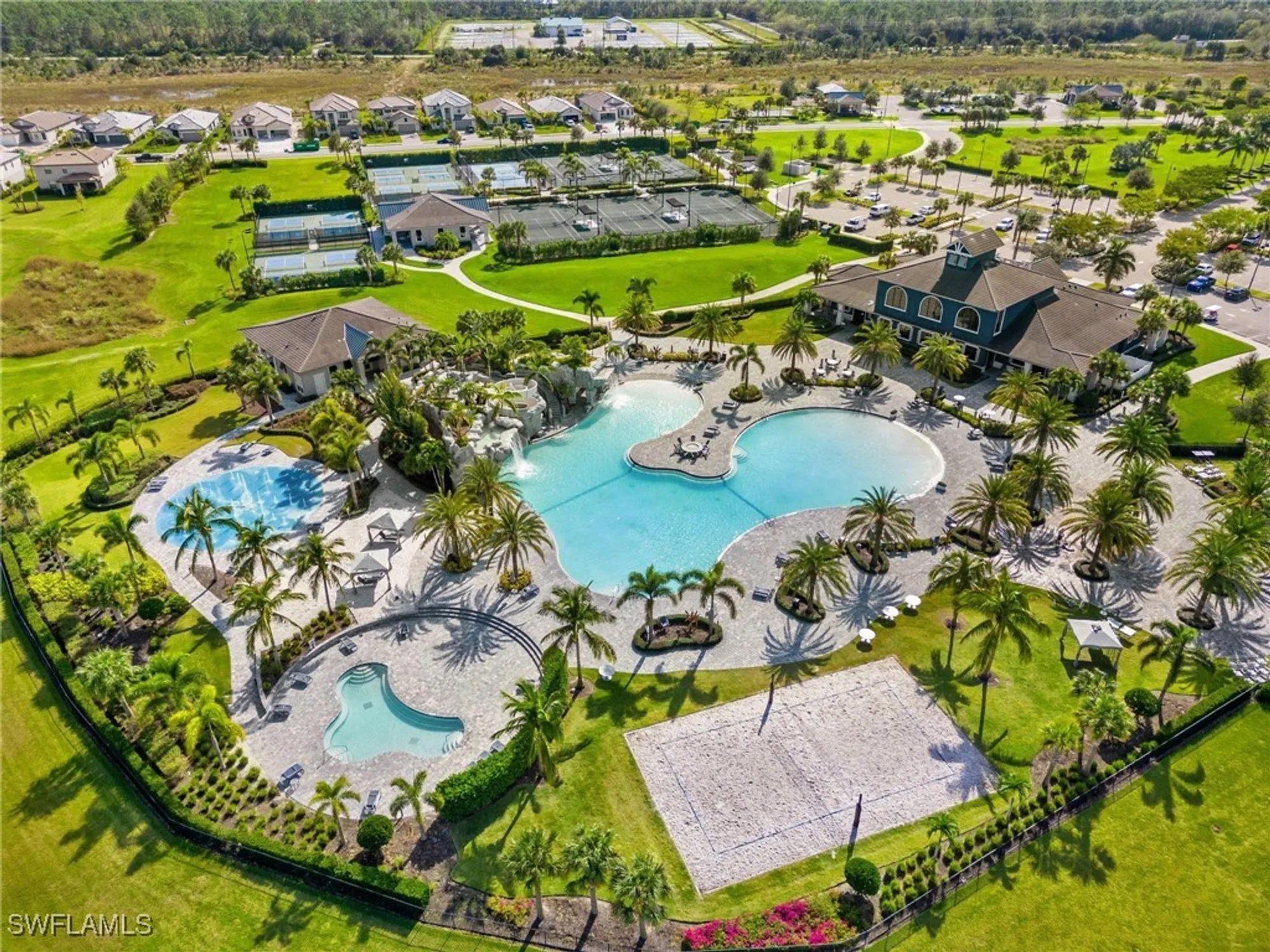 Property Slideshow image 40 of 47 | 19607 beechcrest pl, Estero, FL, 33928