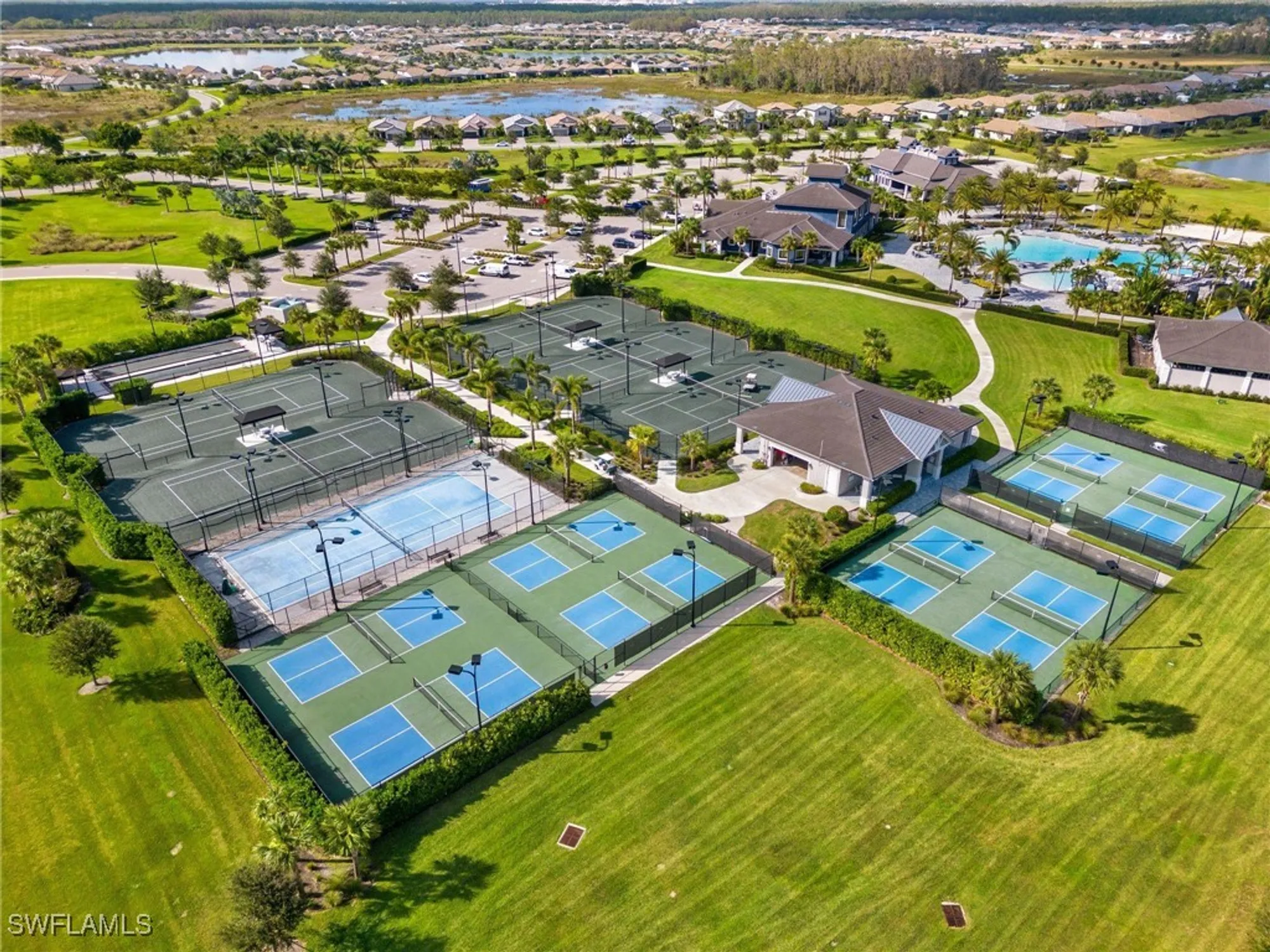 Property Slideshow image 42 of 47 | 19607 beechcrest pl, Estero, FL, 33928