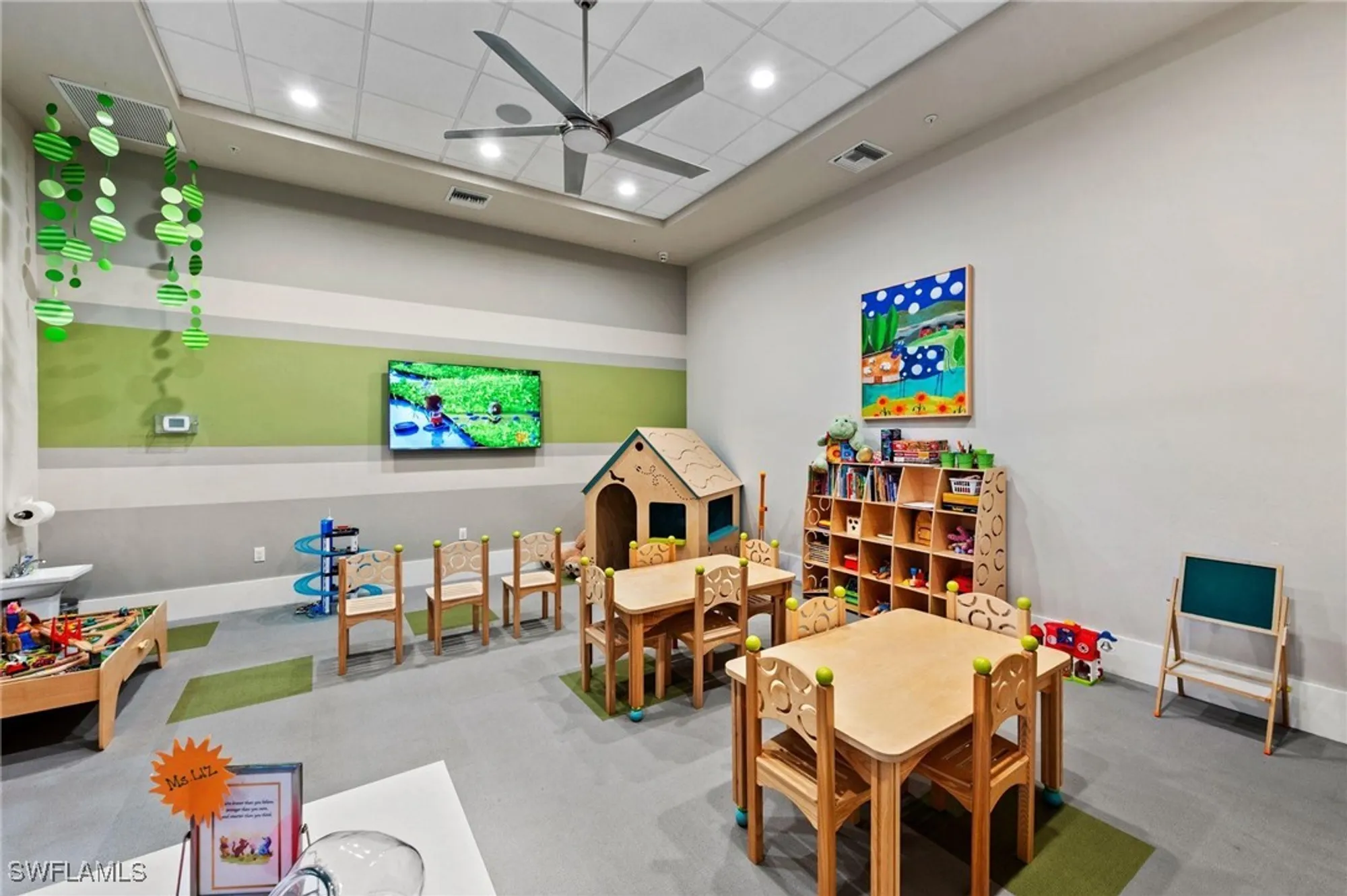 Property Slideshow image 43 of 47 | 19607 beechcrest pl, Estero, FL, 33928