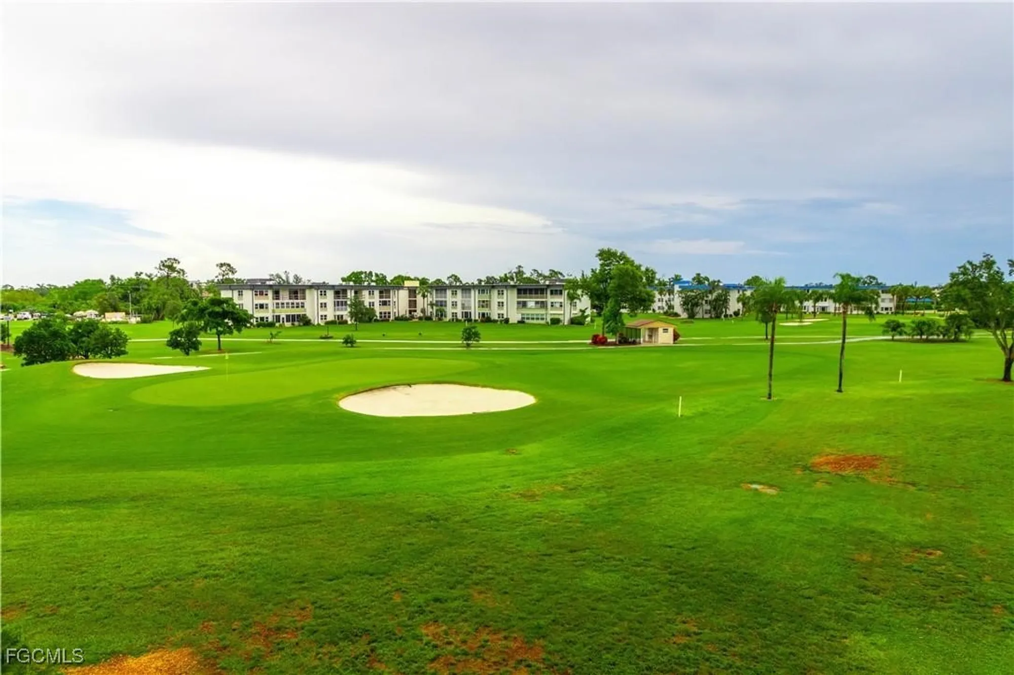 Property Slideshow image 12 of 37 | 6102 augusta dr 315, Fort Myers, FL, 33907