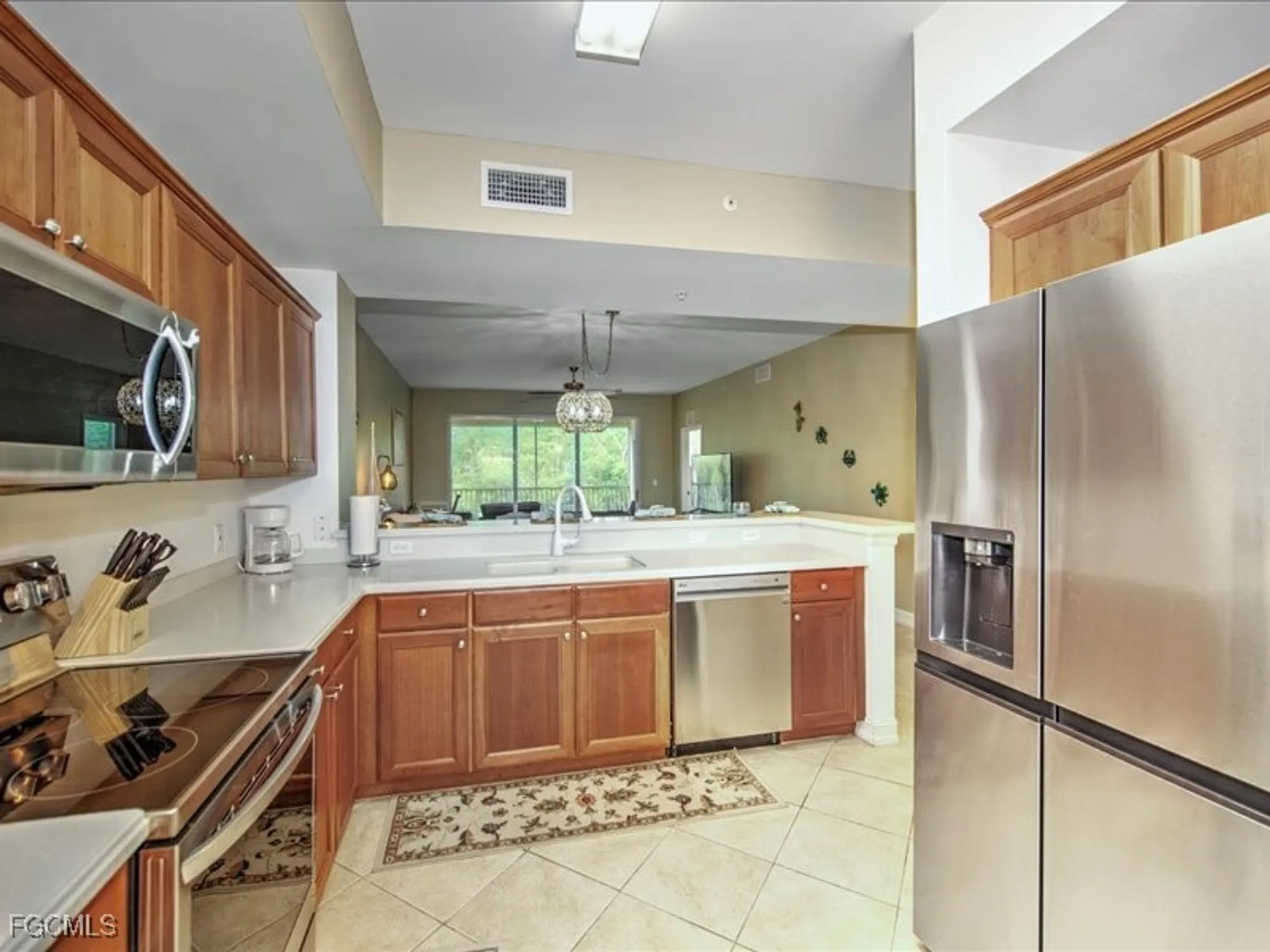 Property Slideshow image 9 of 40 | 10550 amiata way 303, Fort Myers, FL, 33913