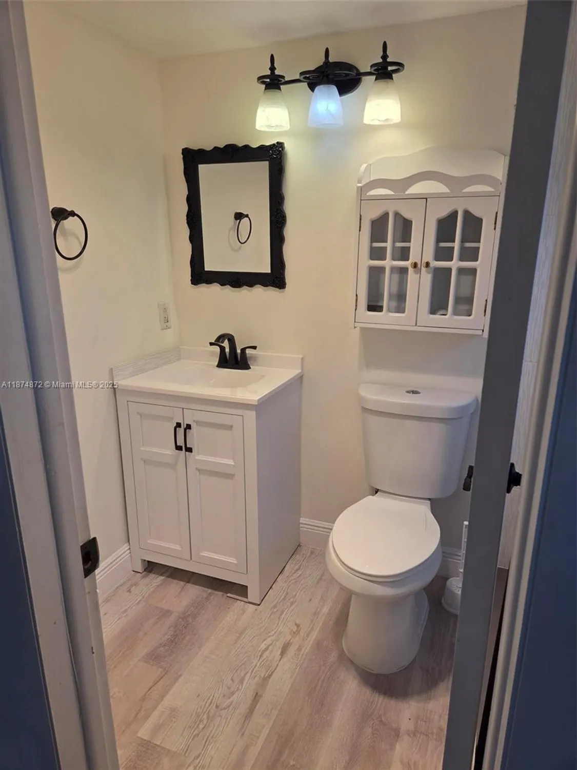 Property Slideshow image 11 of 15 | 92 sheffield d # 92-d, West Palm Beach, FL, 33417