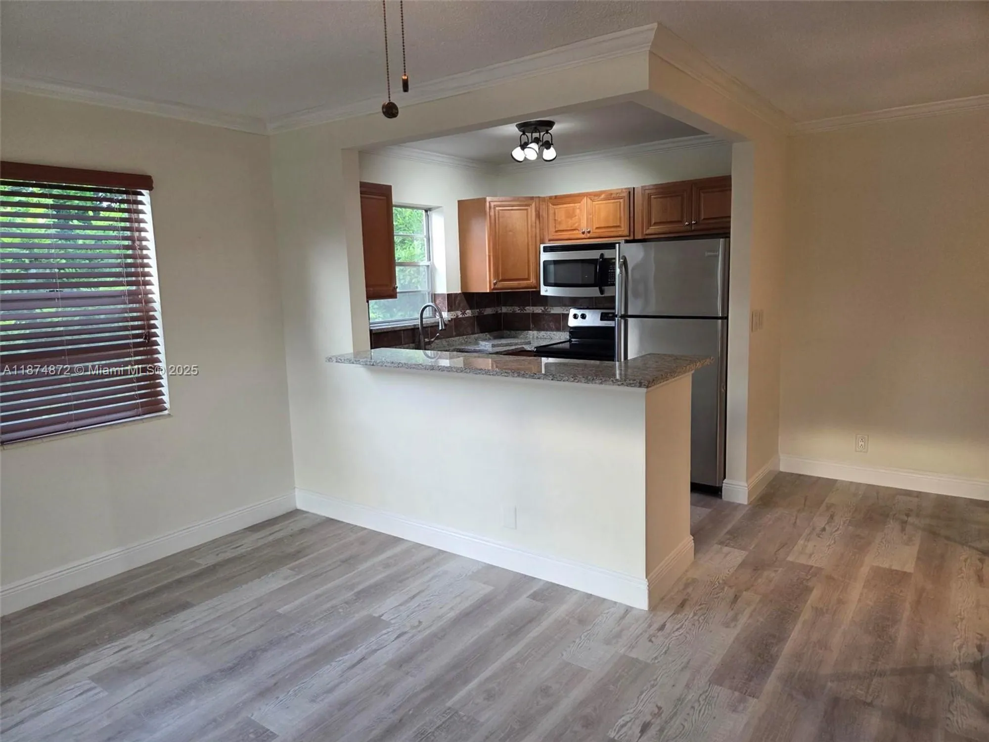Property Slideshow image 5 of 15 | 92 sheffield d # 92-d, West Palm Beach, FL, 33417