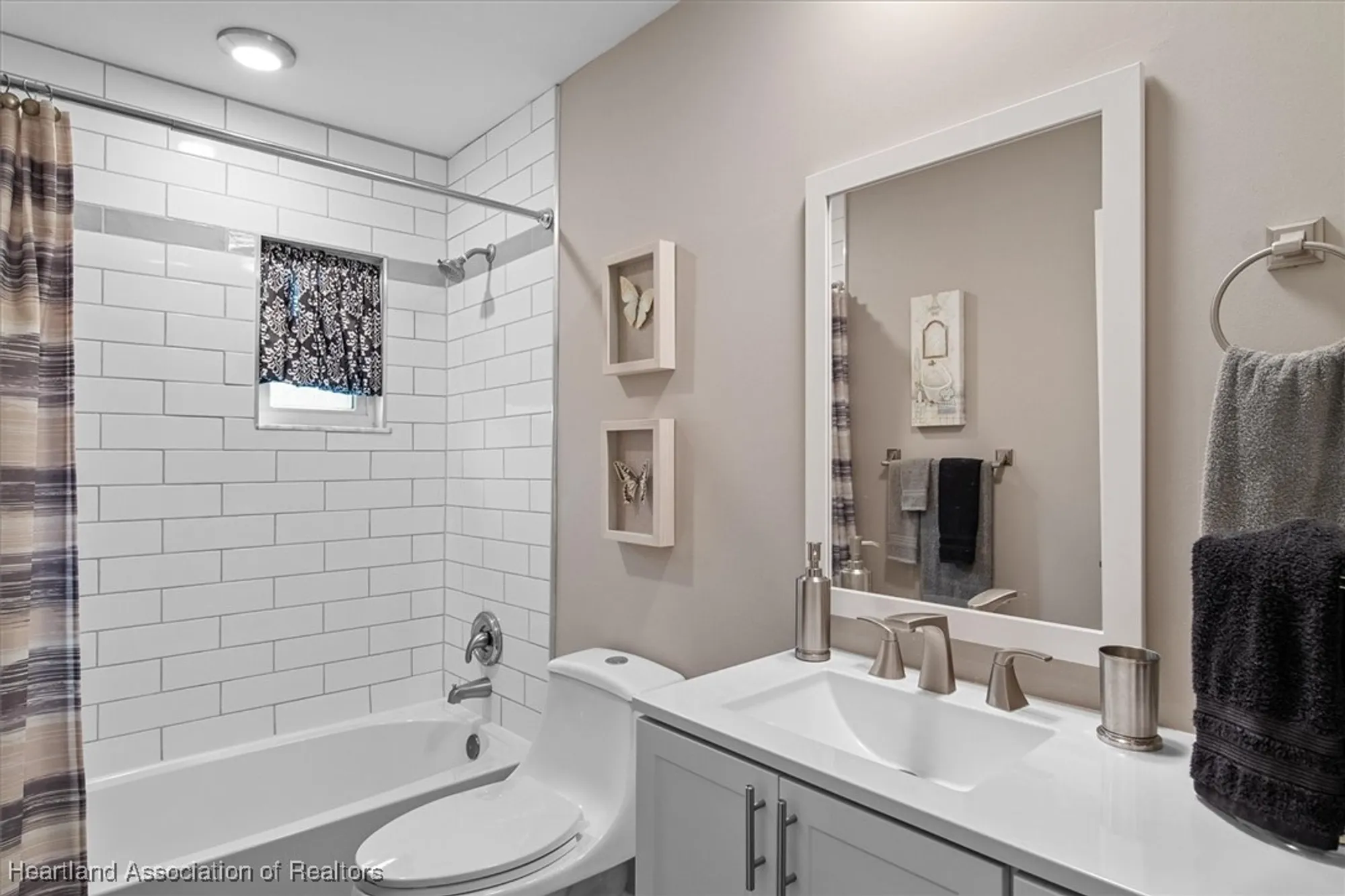 Property Slideshow image 25 of 31 | 124 crestview ct, Lake Placid, FL, 33852