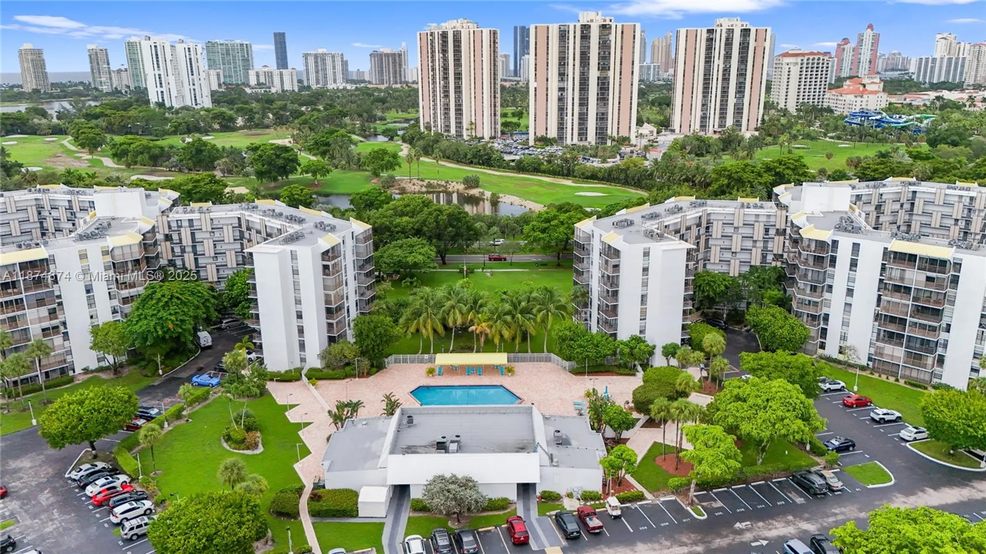 Property Slideshow image 31 of 32 | 20400 w country club dr 416, Aventura, FL, 33180