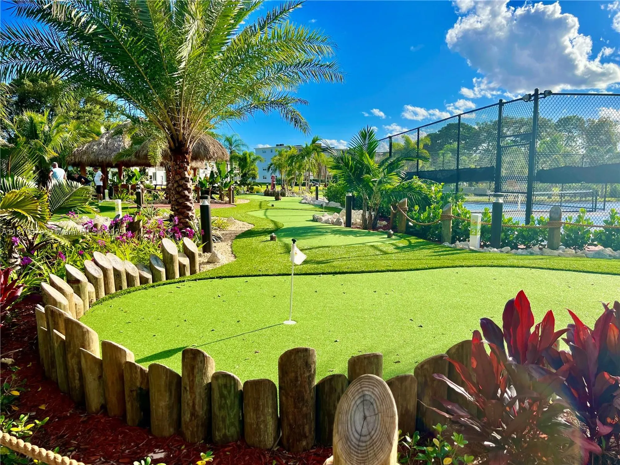 Property Slideshow image 40 of 44 | 2001 ventnor g # 2001, Deerfield Beach, FL, 33442