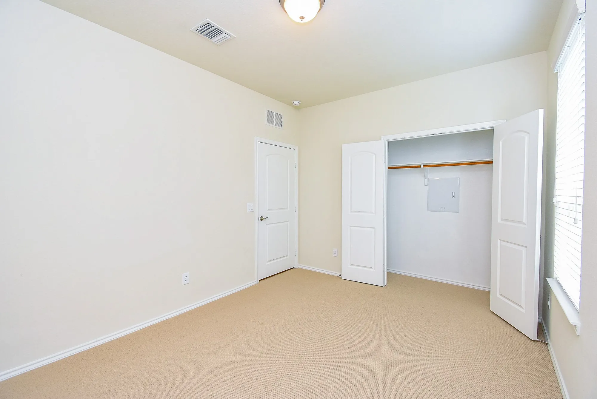 Property Slideshow image 14 of 25 | 3210 cocoplum way, Richmond, TX, 77469