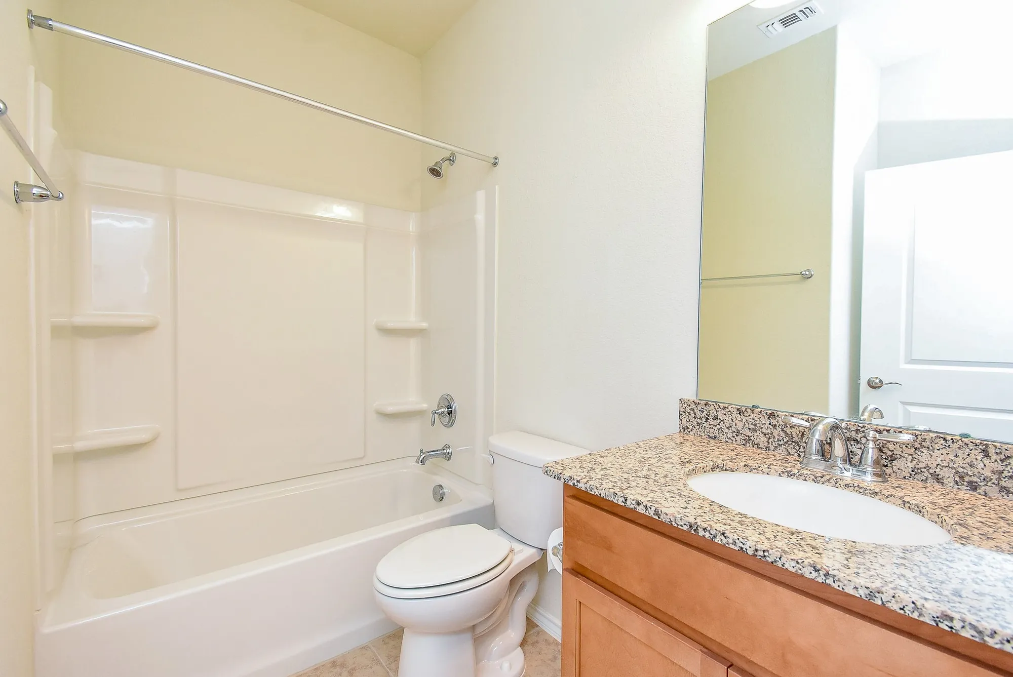 Property Slideshow image 15 of 25 | 3210 cocoplum way, Richmond, TX, 77469