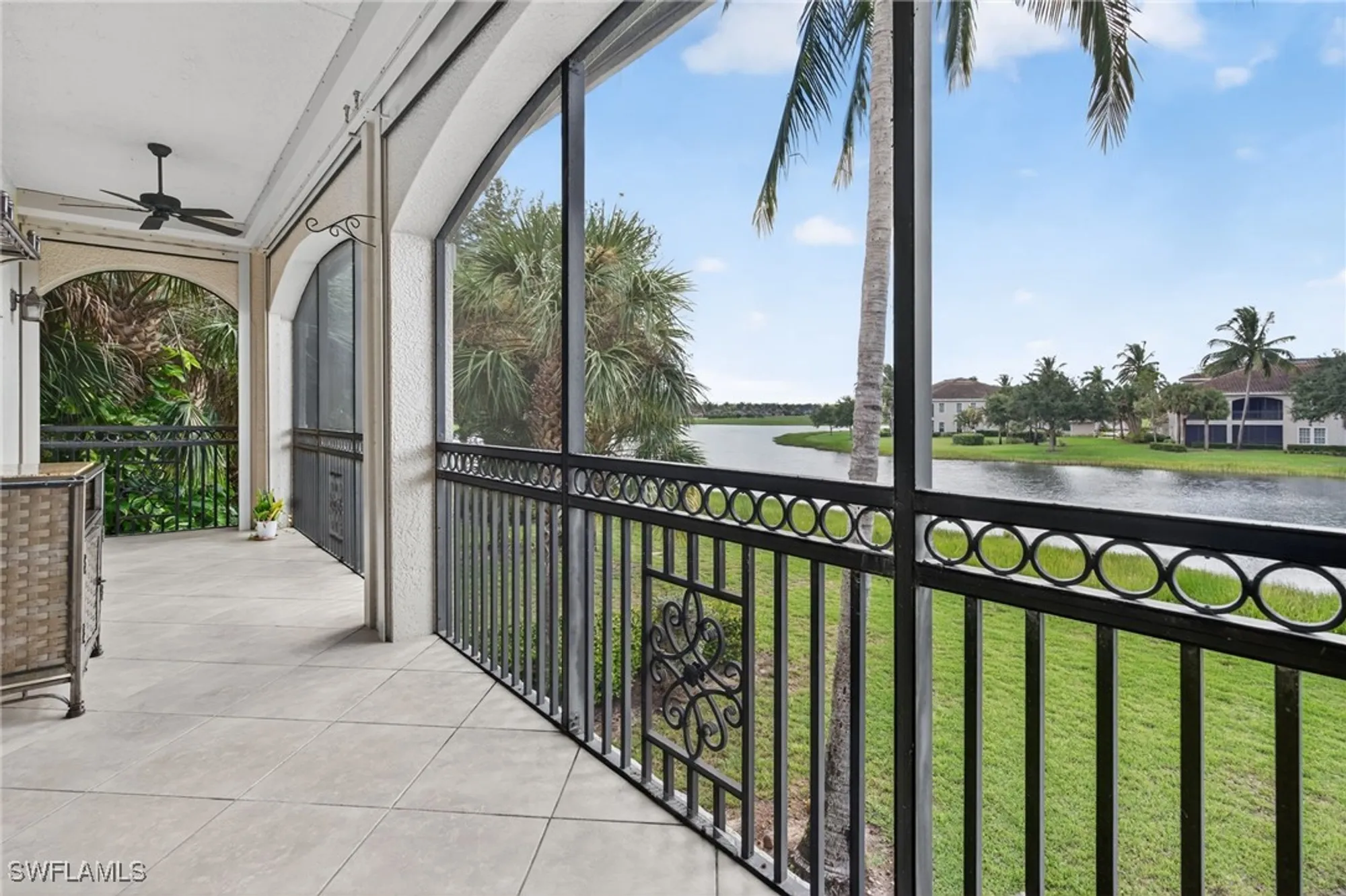 Property Slideshow image 32 of 46 | 3168 serena ln apt 201, Naples, FL, 34114