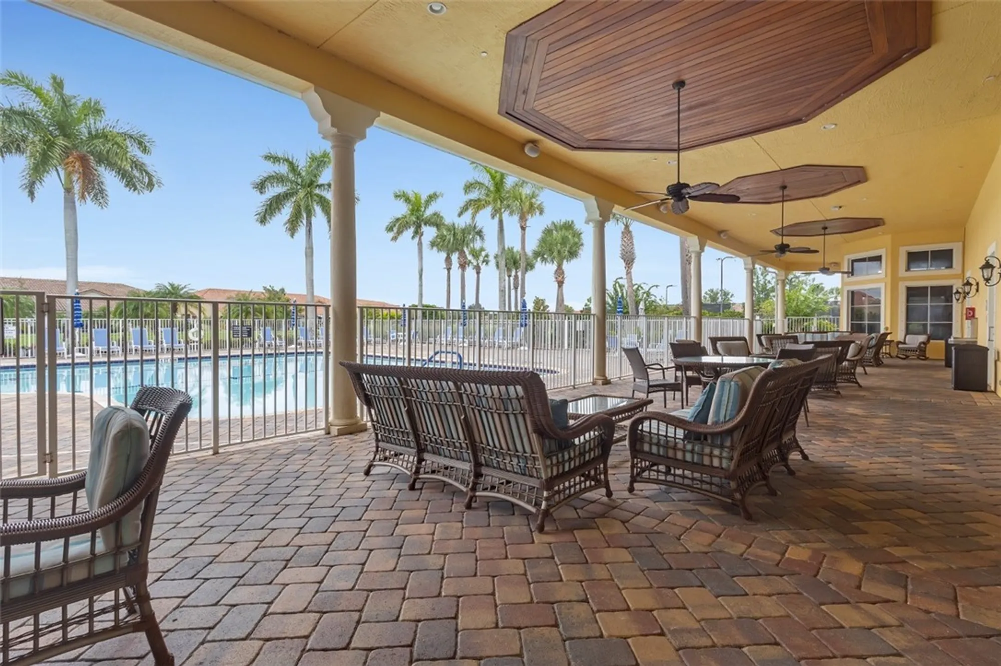 Property Slideshow image 26 of 36 | 6315 oxford cir unit 103c, Vero Beach, FL, 32966