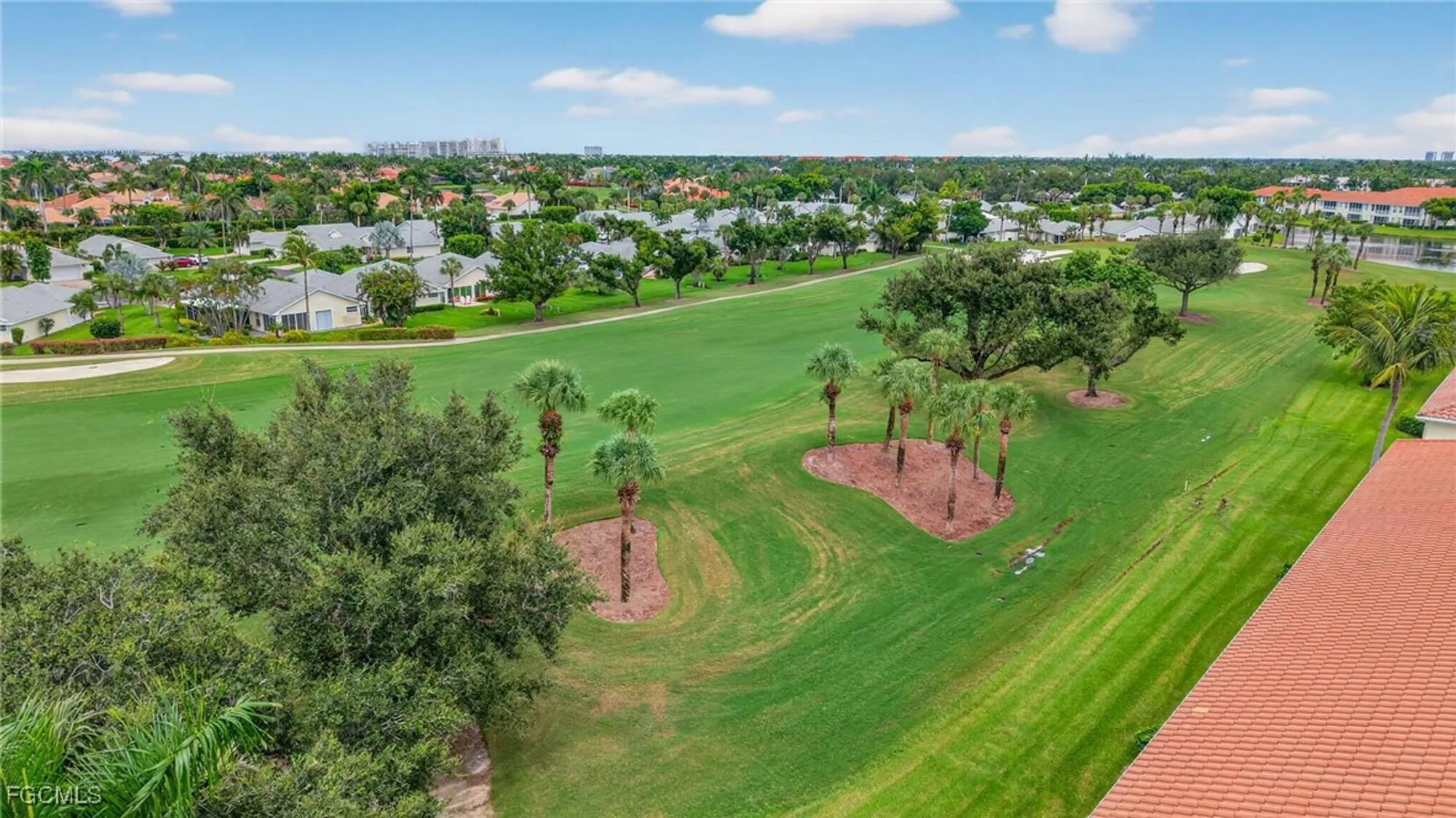 Property Slideshow image 32 of 47 | 15060 tamarind cay ct 805, Fort Myers, FL, 33908