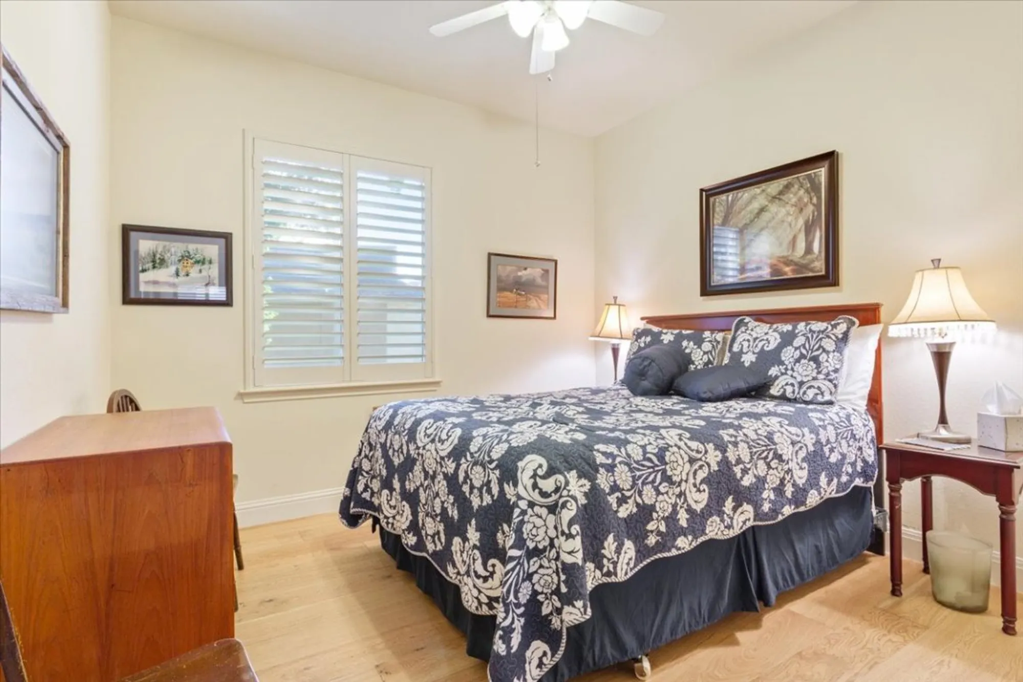 Property Slideshow image 17 of 21 | 104 lynn cv, Georgetown, TX, 78633