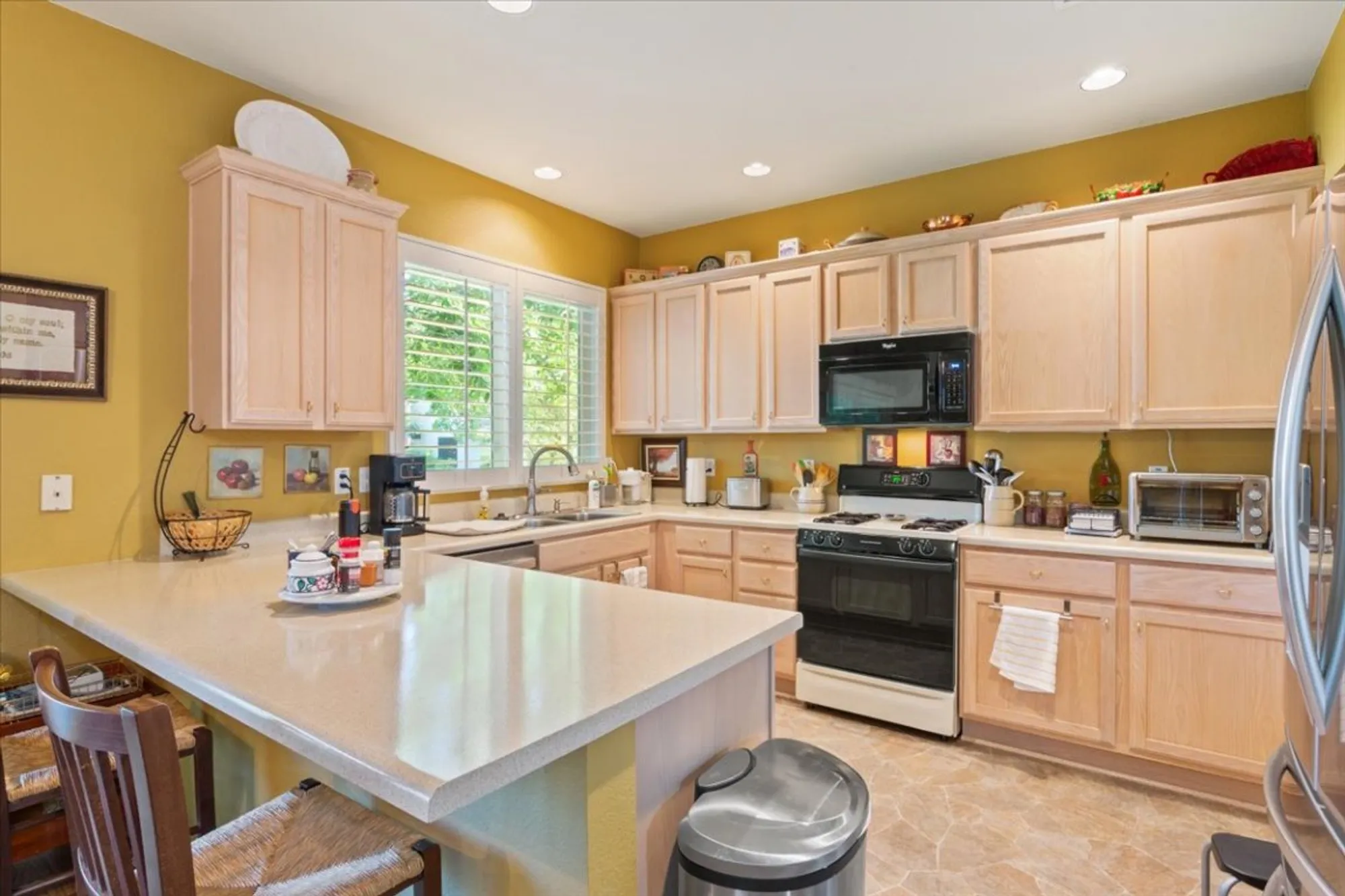 Property Slideshow image 11 of 21 | 104 lynn cv, Georgetown, TX, 78633