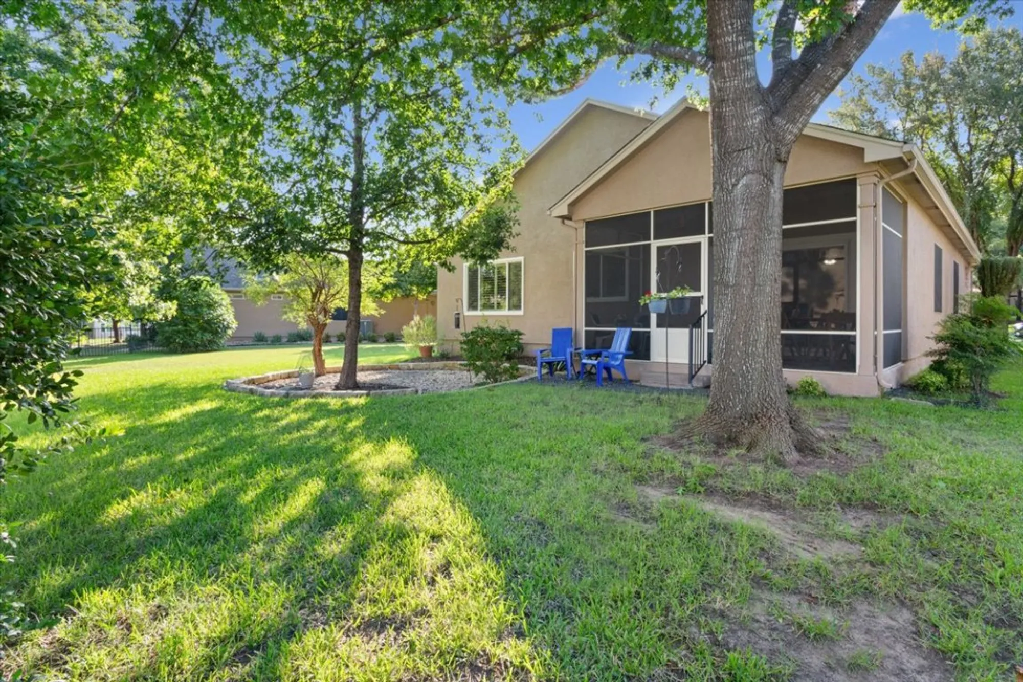 Property Slideshow image 20 of 21 | 104 lynn cv, Georgetown, TX, 78633