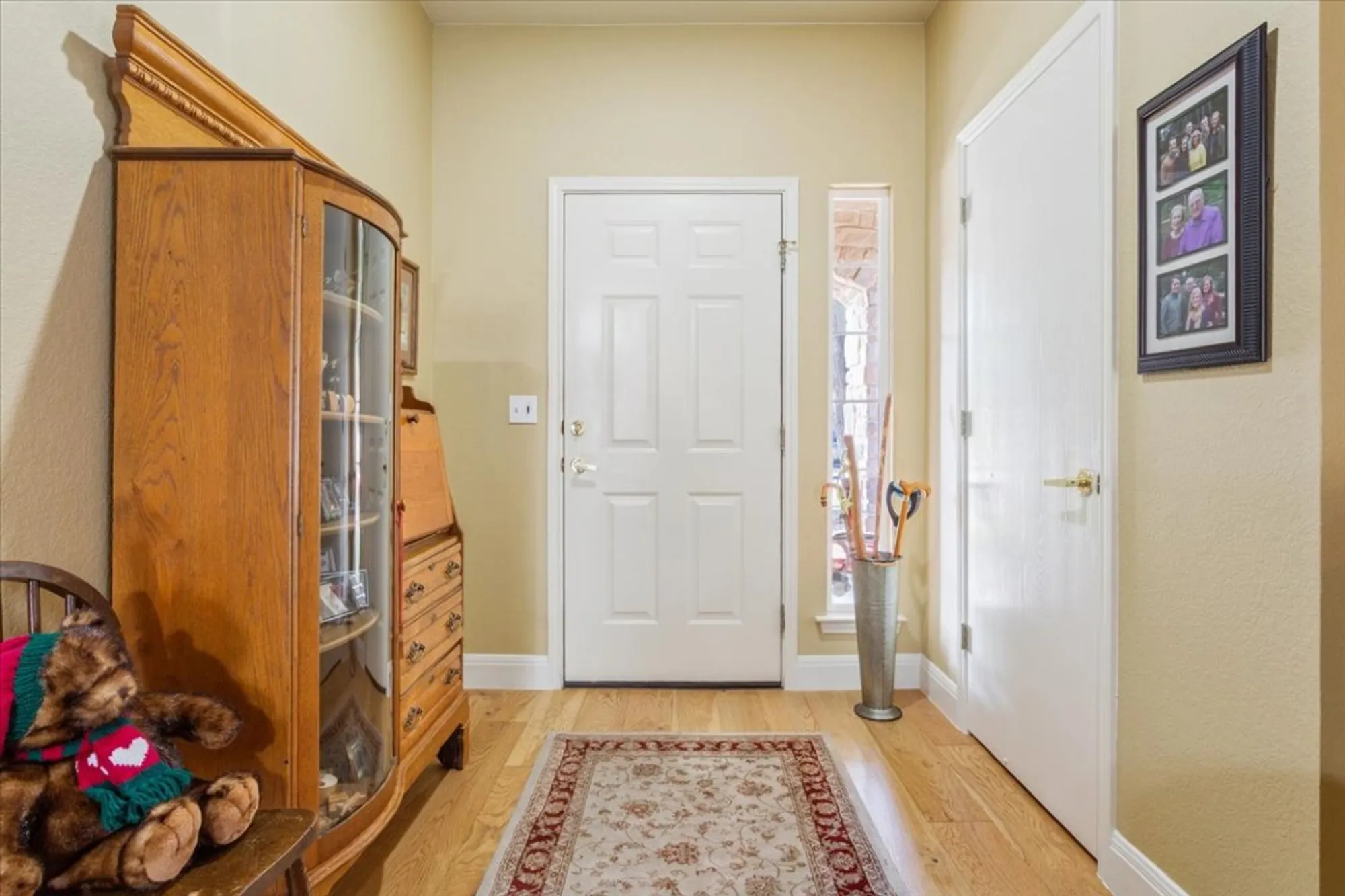 Property Slideshow image 4 of 21 | 104 lynn cv, Georgetown, TX, 78633