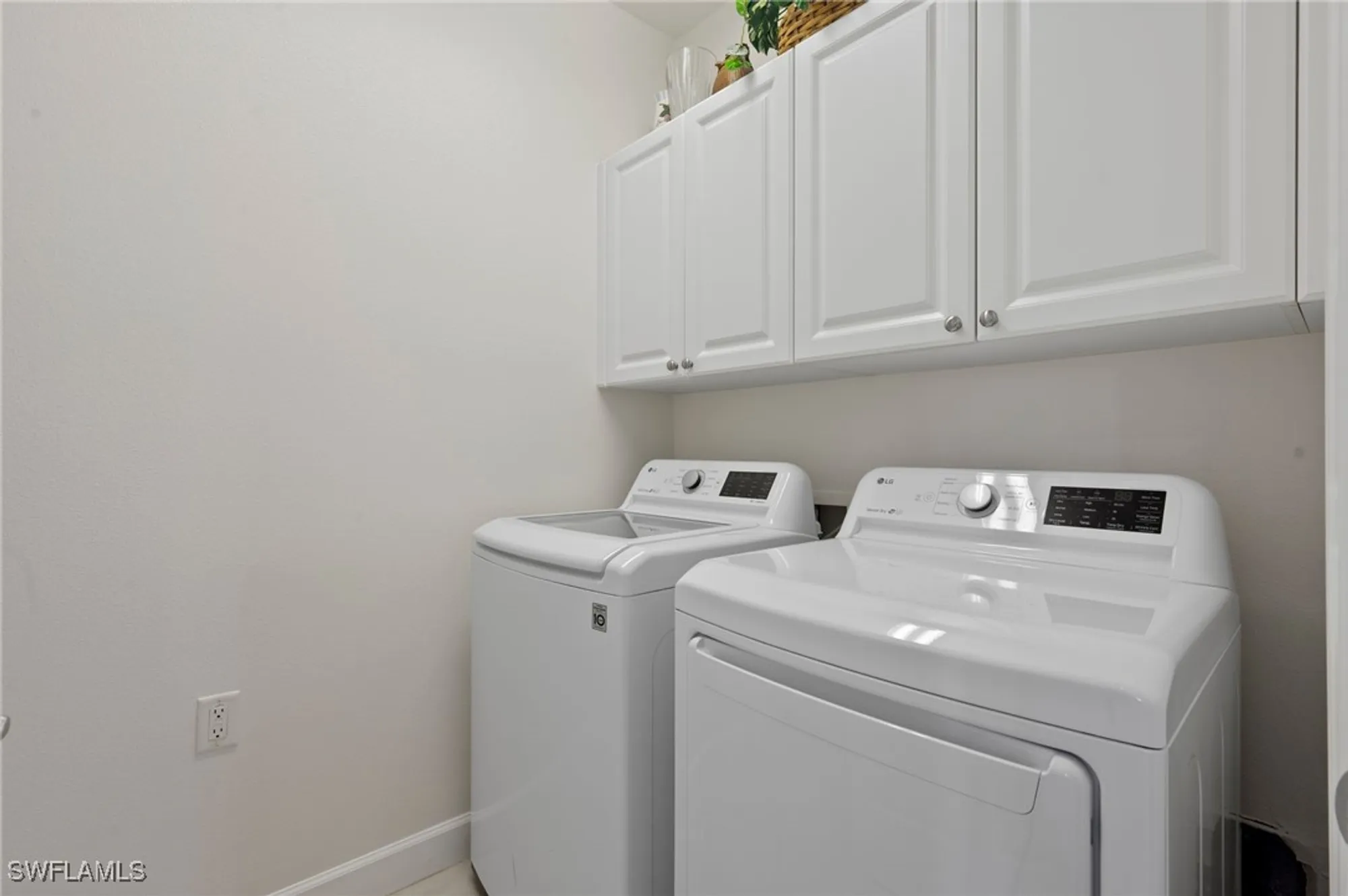 Property Slideshow image 18 of 27 | 23700 merano ct apt 101, Estero, FL, 34134