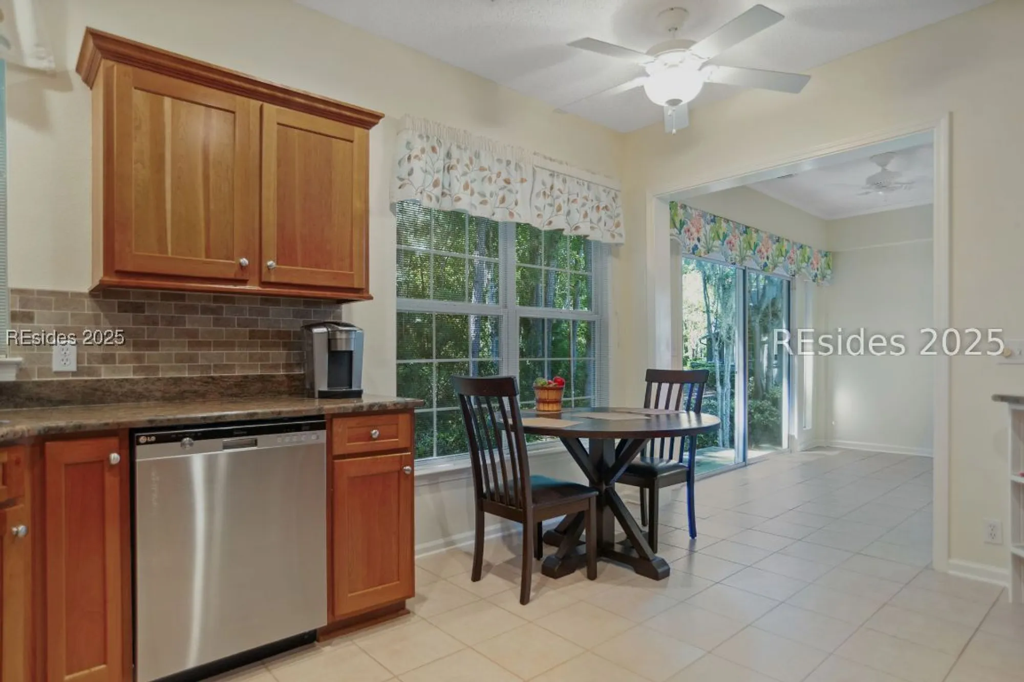 Property Slideshow image 21 of 37 | 19 dragonfly dr, Bluffton, SC, 29909