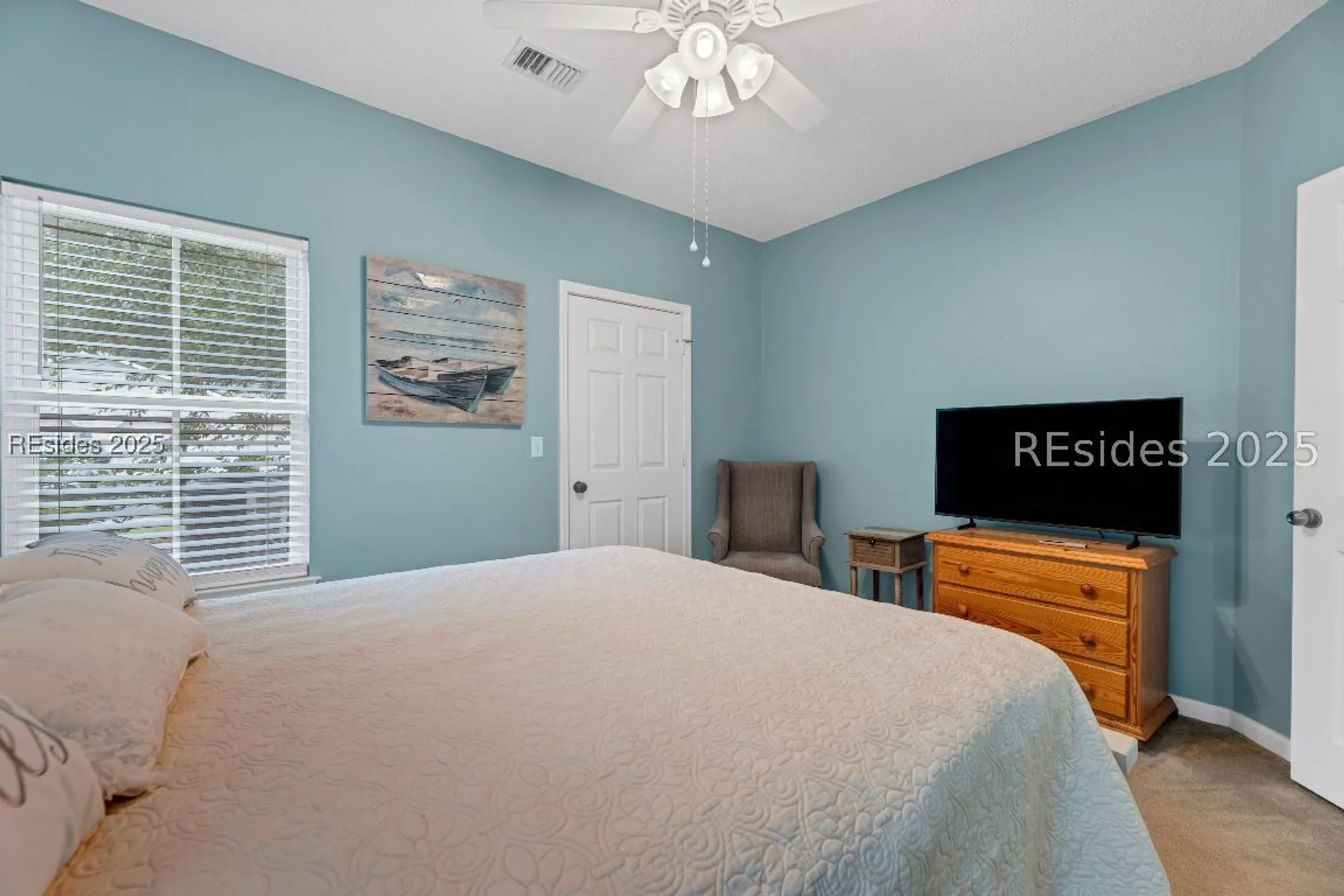 Property Slideshow image 17 of 43 | 380 marshland rd f11, Hilton Head Island, SC, 29926