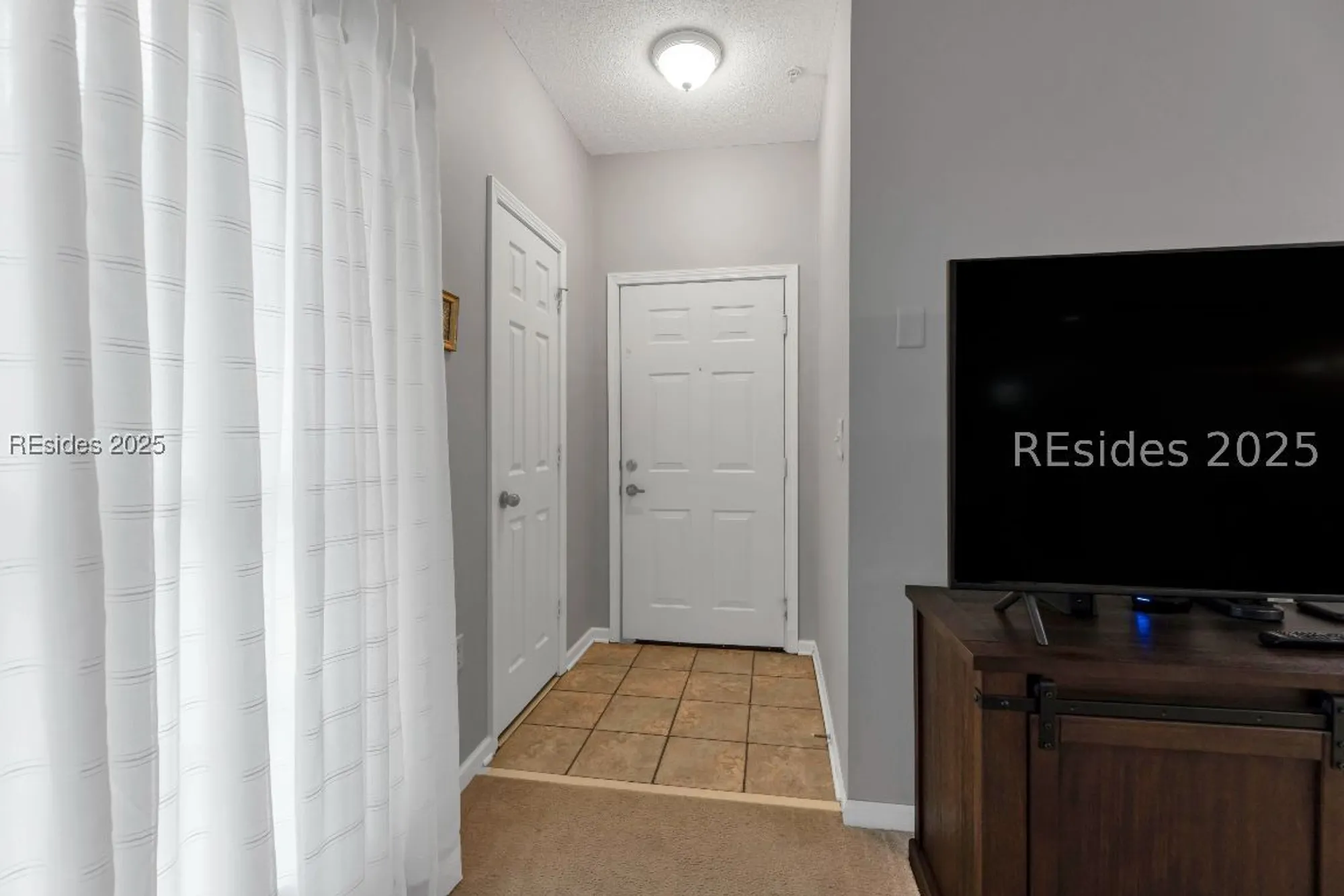 Property Slideshow image 24 of 43 | 380 marshland rd f11, Hilton Head Island, SC, 29926