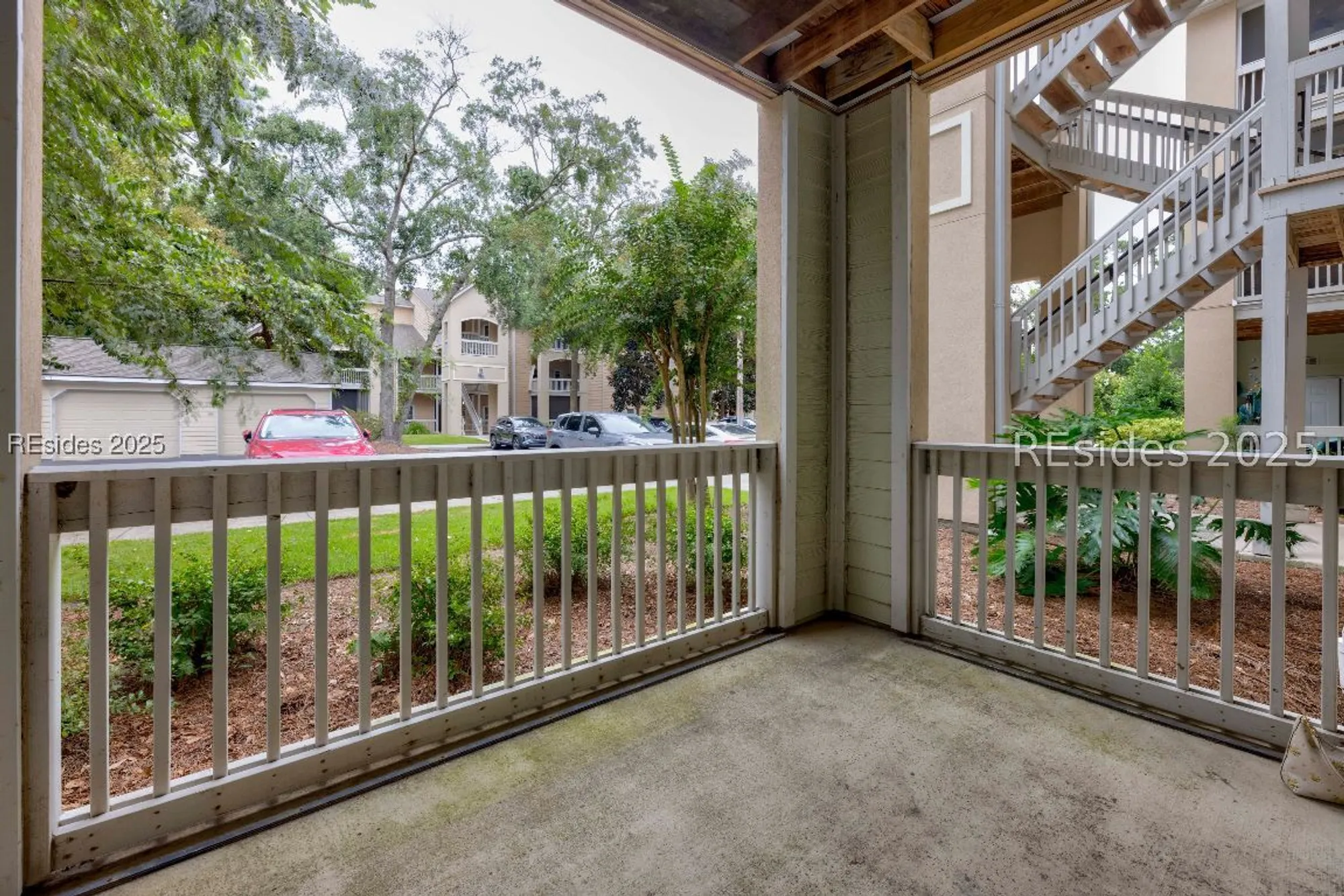 Property Slideshow image 25 of 43 | 380 marshland rd f11, Hilton Head Island, SC, 29926
