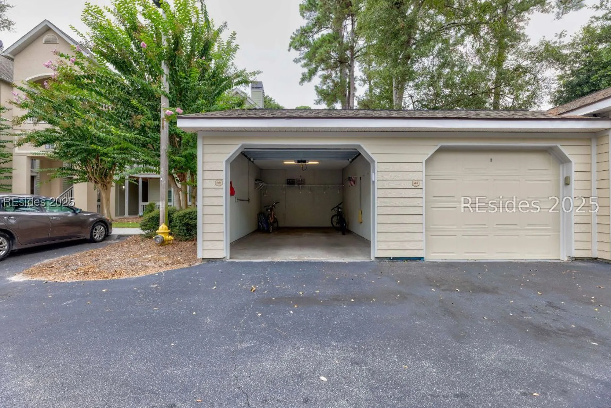 Property Slideshow image 29 of 43 | 380 marshland rd f11, Hilton Head Island, SC, 29926