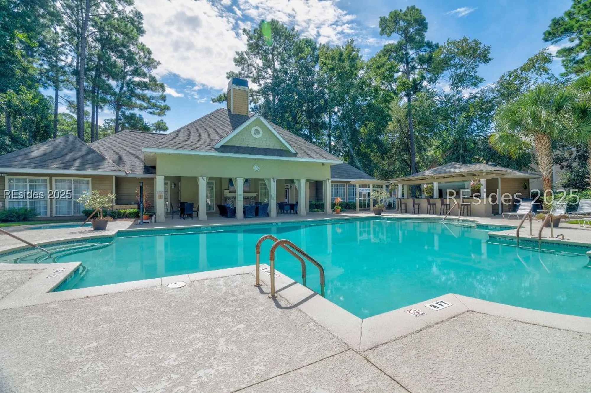 Property Slideshow image 36 of 43 | 380 marshland rd f11, Hilton Head Island, SC, 29926