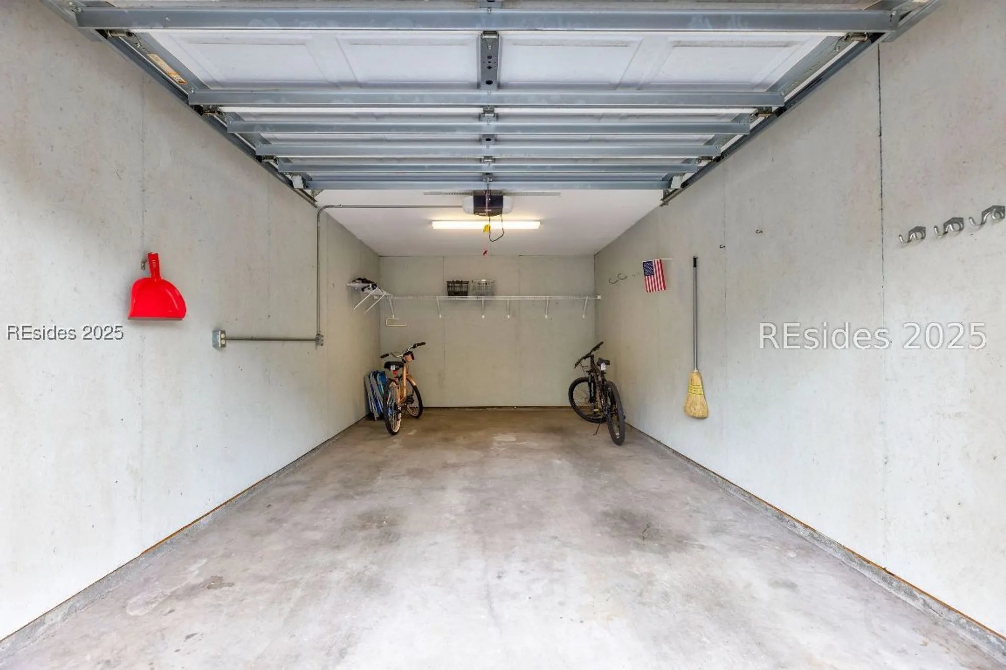 Property Slideshow image 30 of 43 | 380 marshland rd f11, Hilton Head Island, SC, 29926