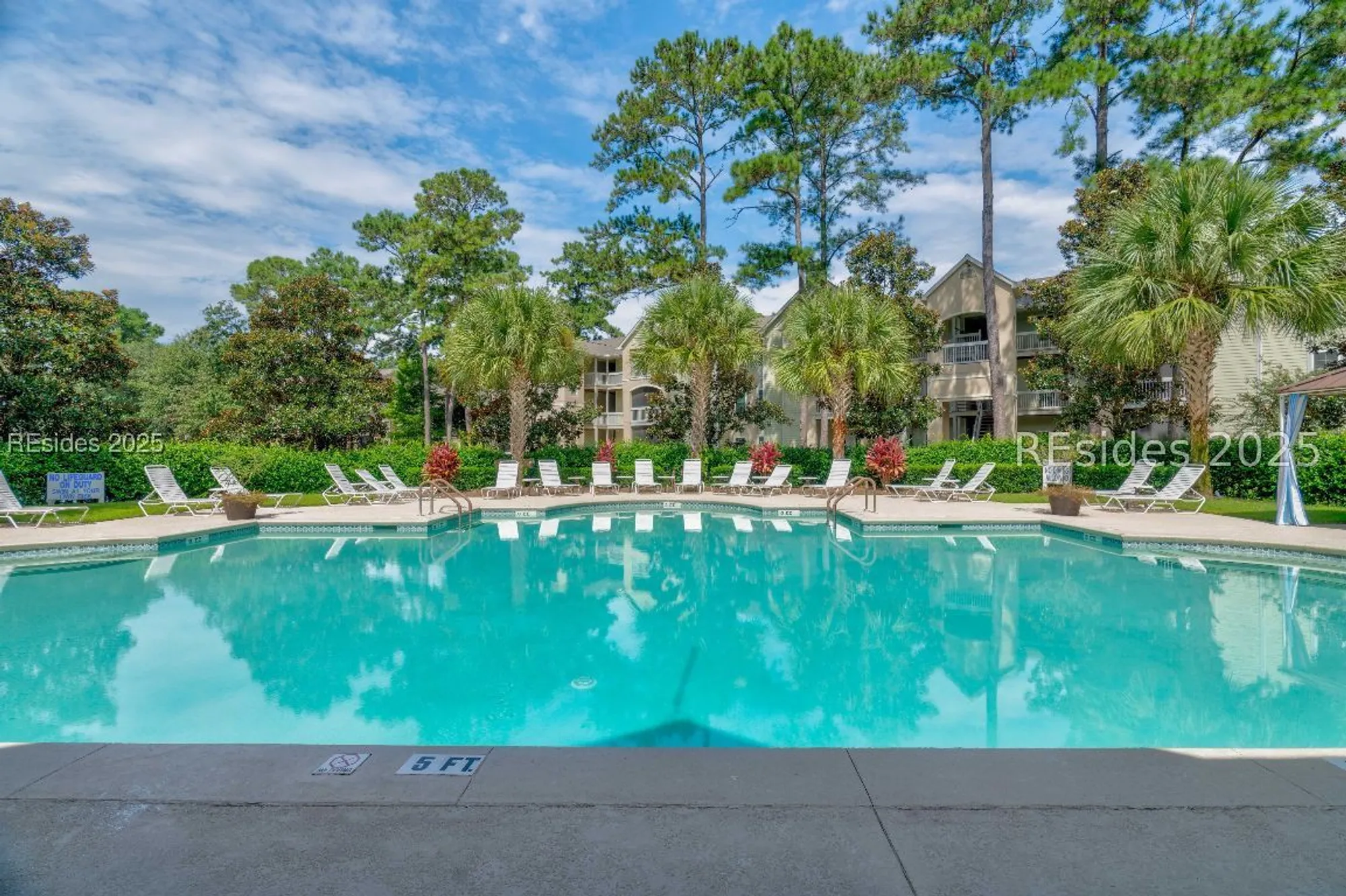 Property Slideshow image 32 of 43 | 380 marshland rd f11, Hilton Head Island, SC, 29926