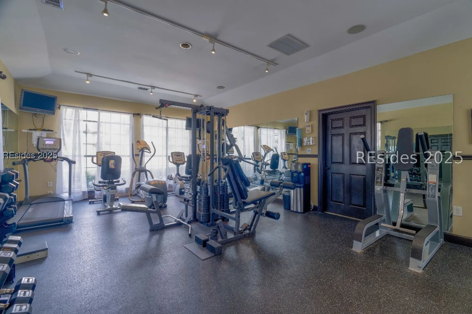 Property Slideshow image 42 of 43 | 380 marshland rd f11, Hilton Head Island, SC, 29926